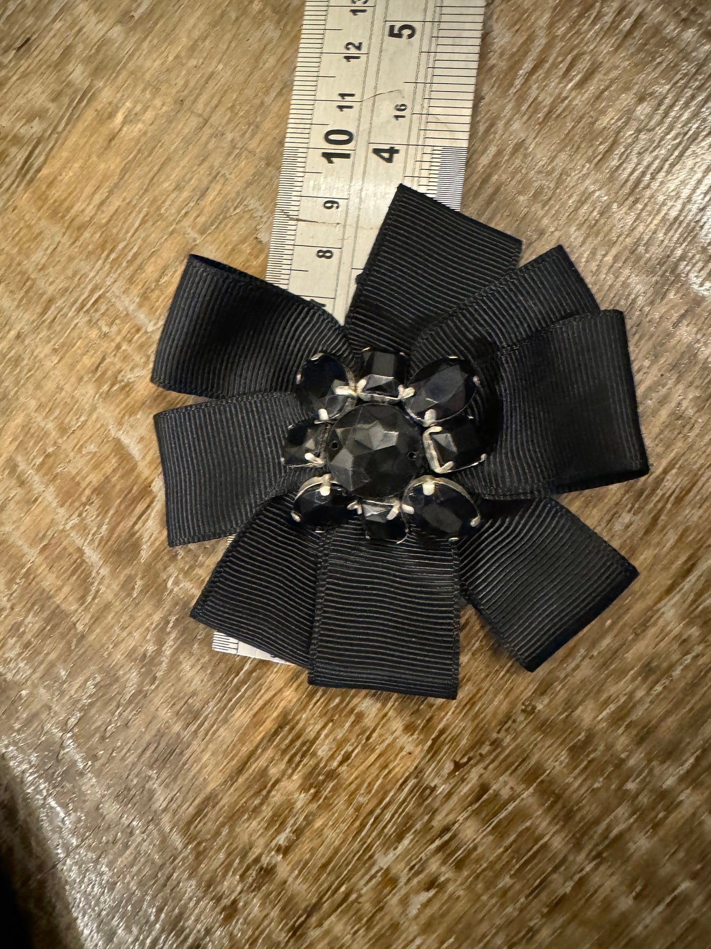 Elegant Pin-On Corsage, Brooch, Blazer Accessory