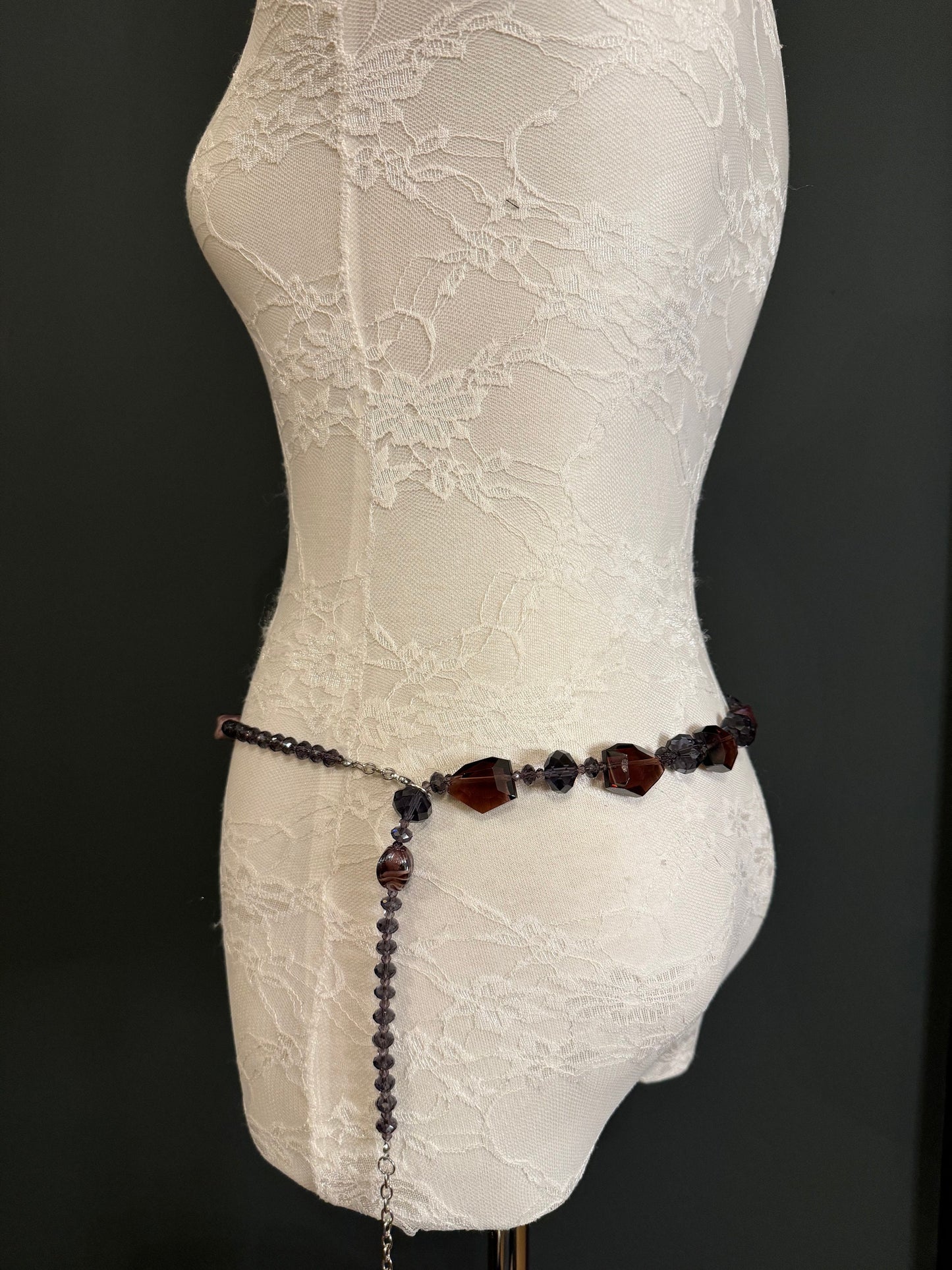 X-Long Beaded Dress Belt, Adjustable Chain, Fan Design