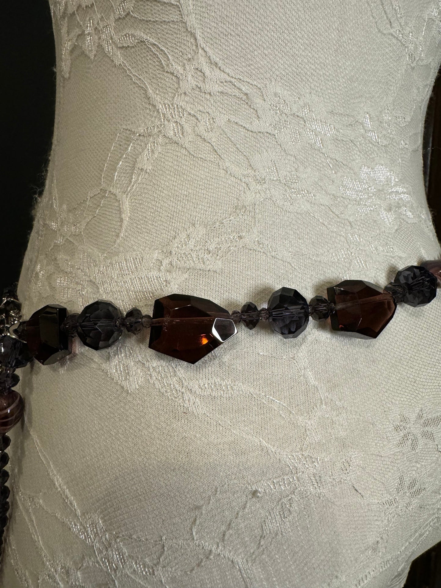 X-Long Beaded Dress Belt, Adjustable Chain, Fan Design