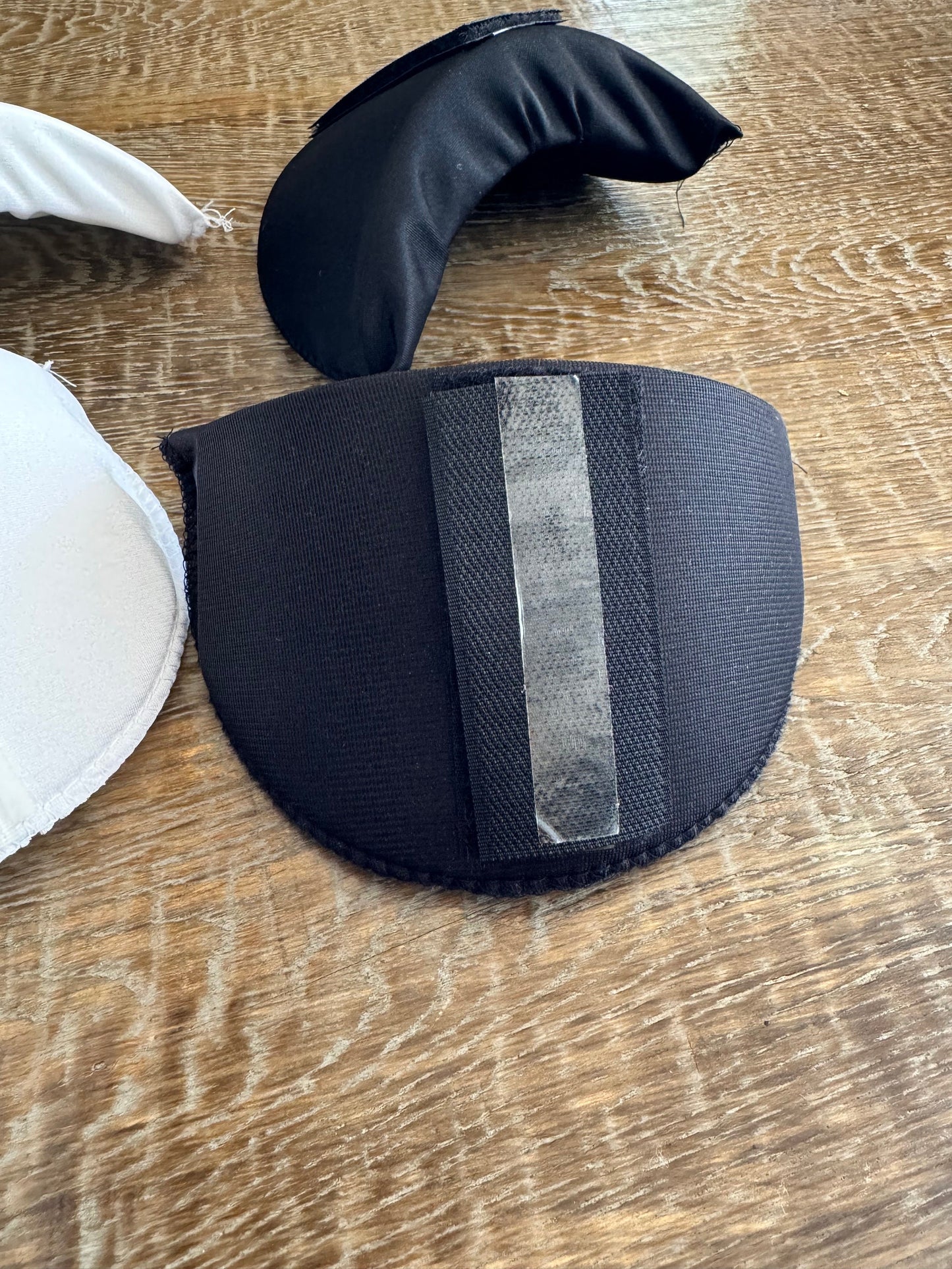 1 pair, Removable Deep Covered Shoulder Pads, 1cm, 2cm, 3cm Thickness, Black, Ivory, Blazer, Coat, Dresses, Tailors, High Quality, UK Made