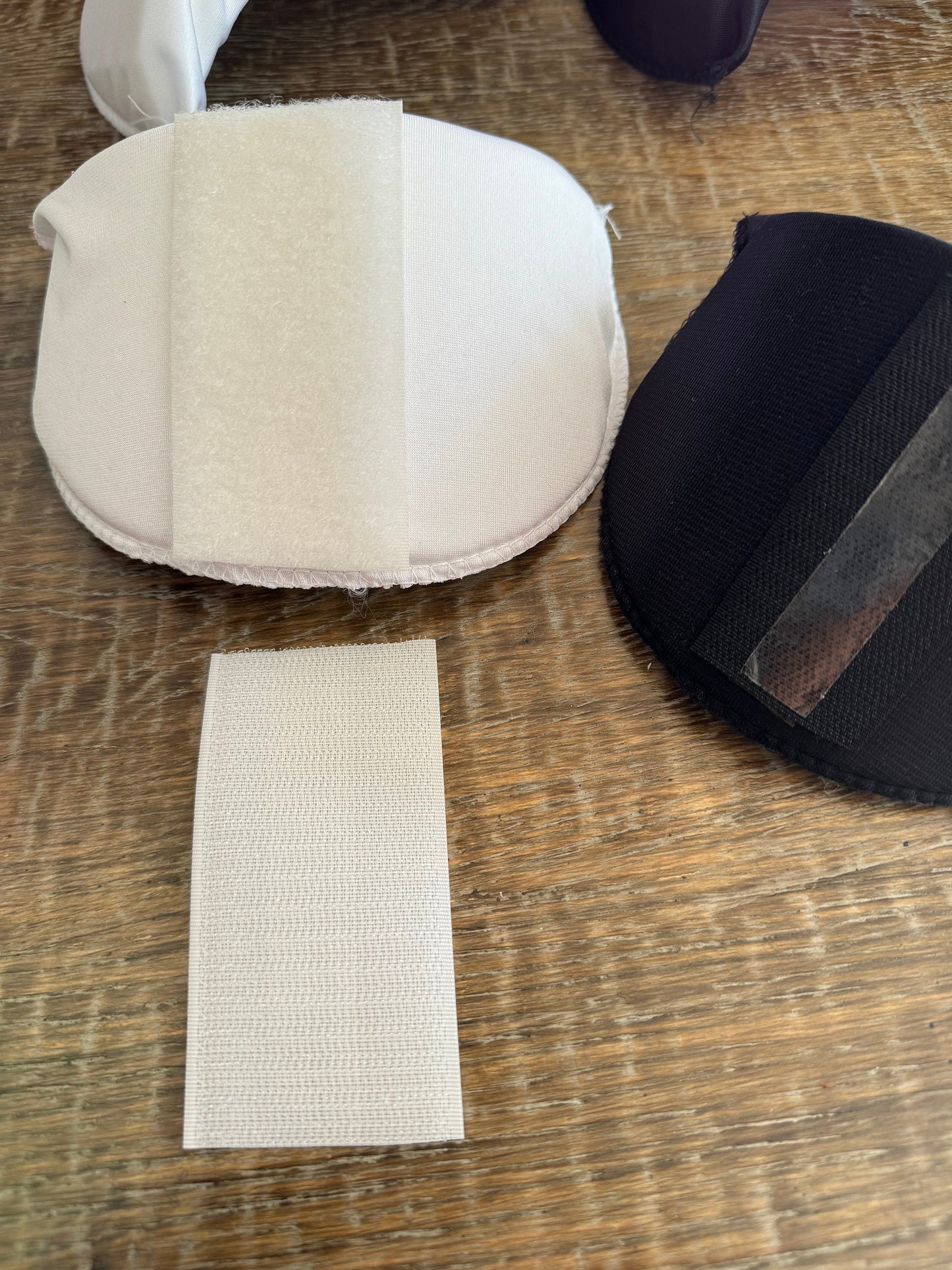 1 pair, Removable Deep Covered Shoulder Pads, 1cm, 2cm, 3cm Thickness, Black, Ivory, Blazer, Coat, Dresses, Tailors, High Quality, UK Made