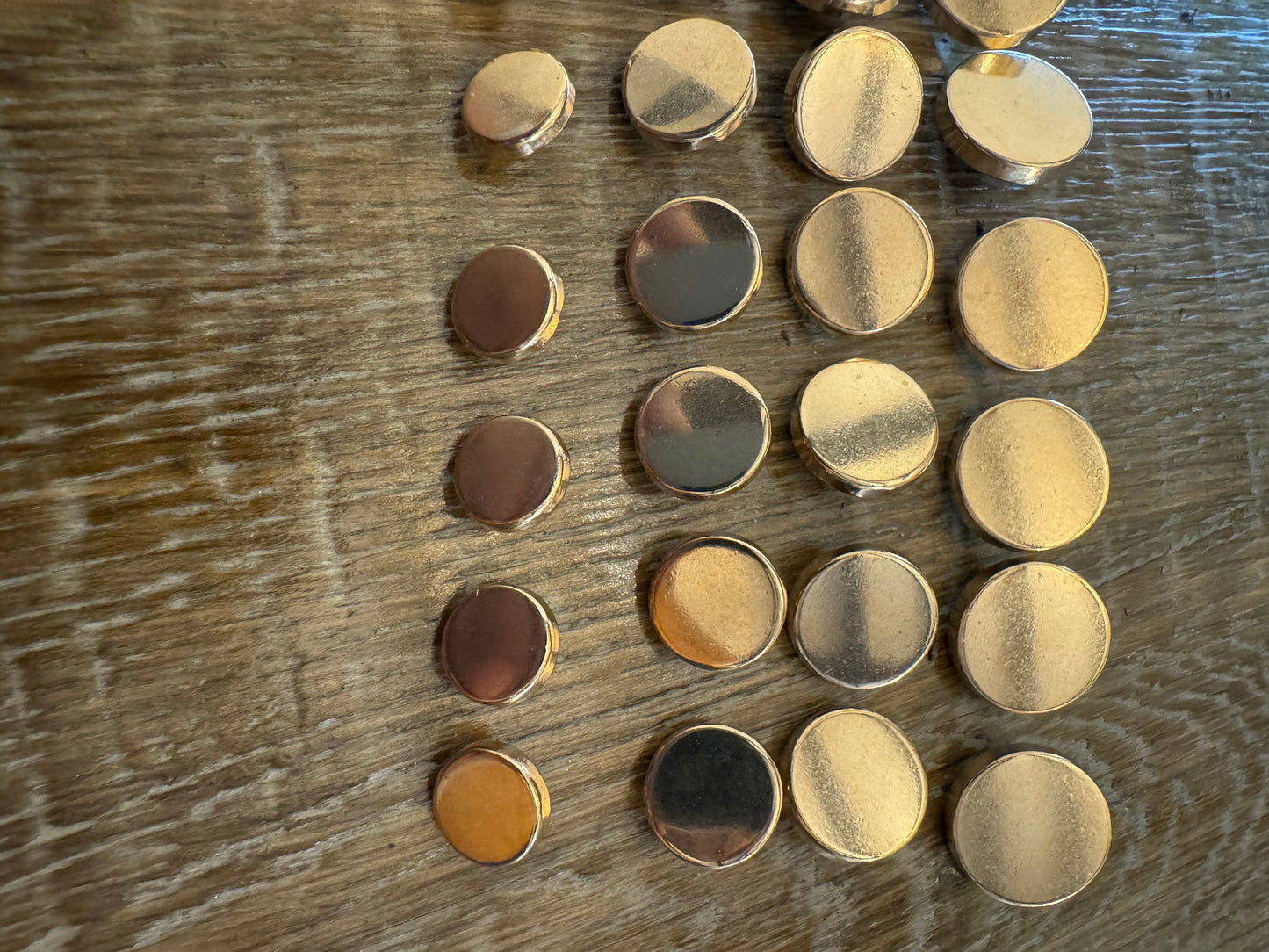 6pc, Gold Alloy Metal Buttons, 18L, 24L, 28L, 32L, 11.5mm, 15mm, 18mm, 21mm