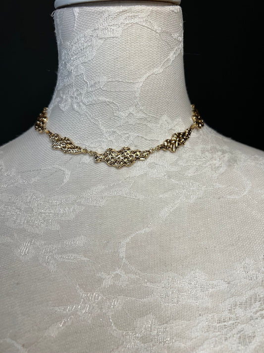 Gold Hammered Necklace FAN Accessory