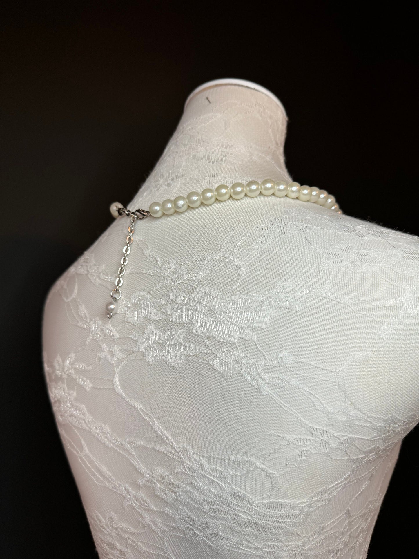 Pearl Bead Necklace, Fashionable Elegant Necklace, Cream Pearl Necklace