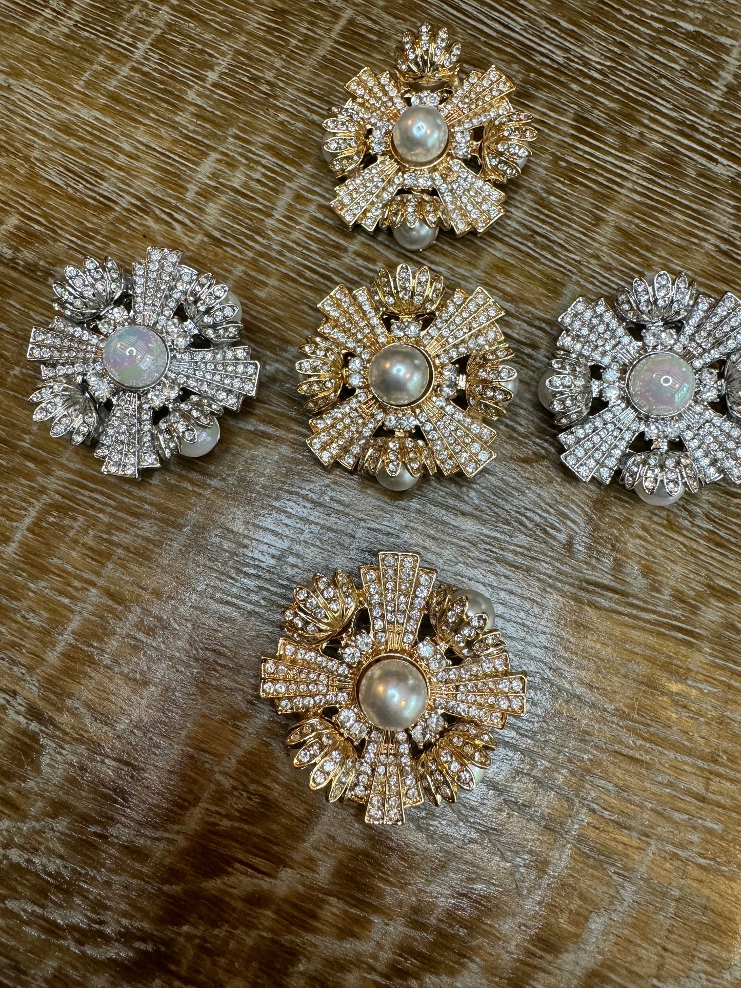 Brooch Rhinestone 2” Crystal Brooch Jewel Brooch, Stunning Brooch, Wedding, Bridal, Sash, Pin on, Gold, Silver, Elegant, Dress, Blazer