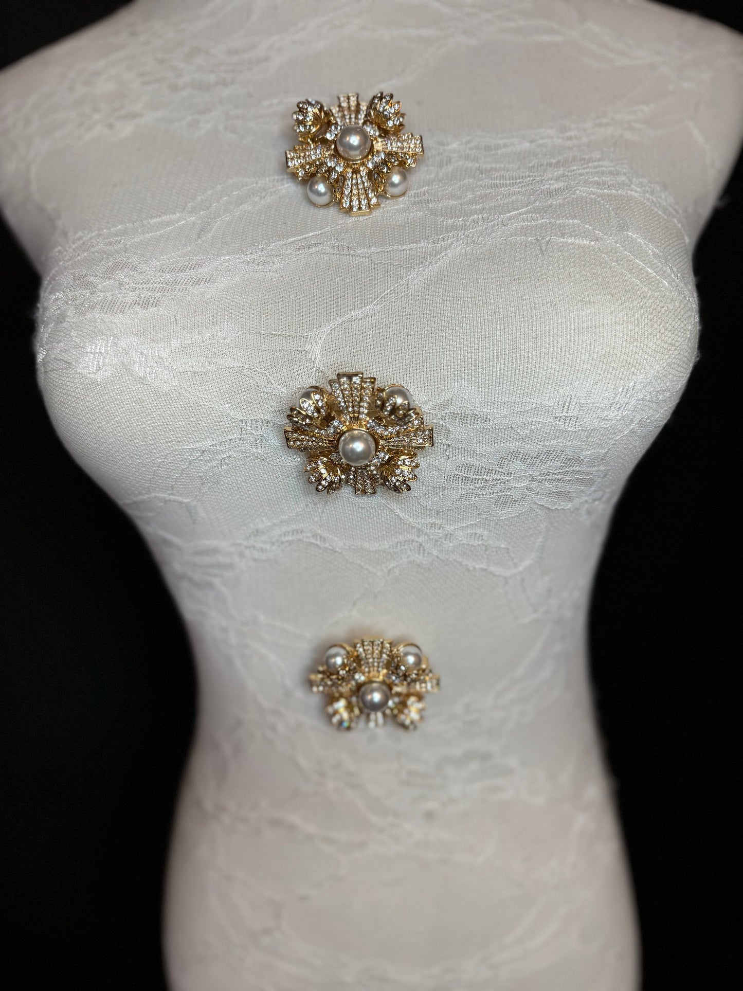 Brooch Rhinestone Crystal Brooch Jewel Brooch, Stunning Brooch, Wedding, Bridal, Sash, Pin on Brooch, Gold, Silver, Elegant, Dress, Blazer