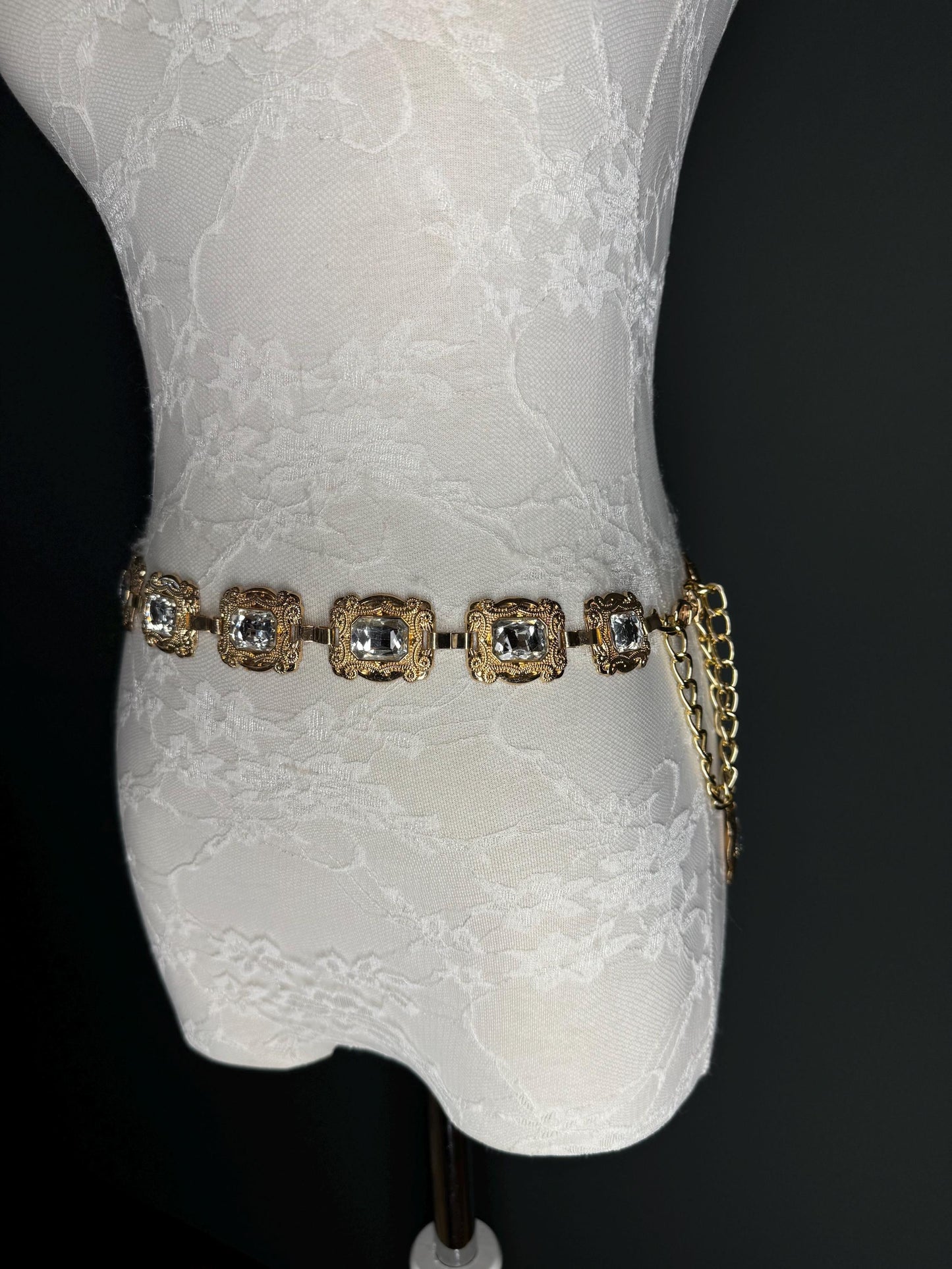 X-long Metal Jewel Belt, Metal Diamanté Belt, Teen Sizes, Size 18”-60”, Fan Design, Fan Collection, Gold, Metal belt, Fashion Accessory