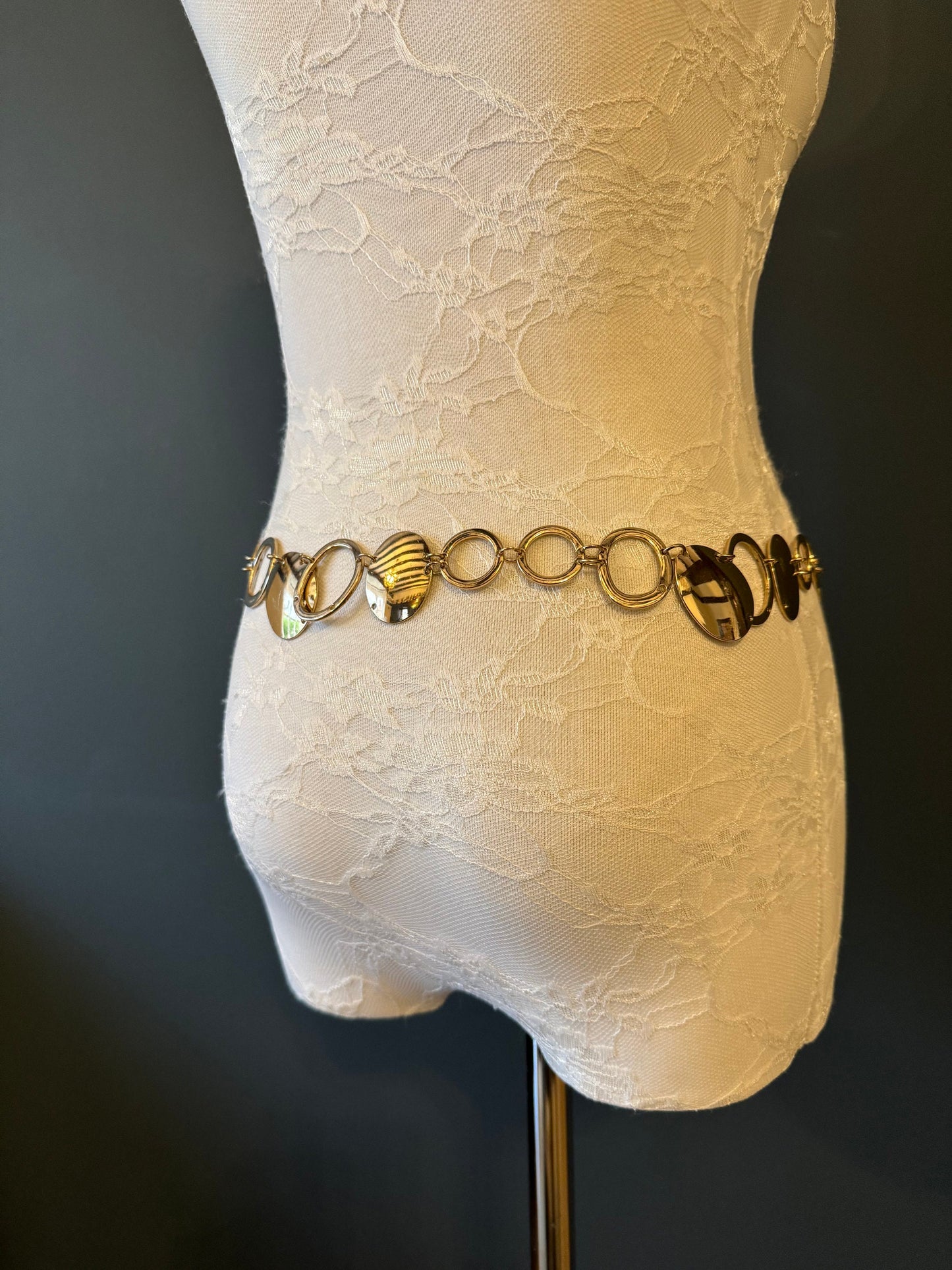 X-long Ring Belt, Metal Ring Belt, Teen Sizes, Size 18”-60”, Fan Design, Fan Collection, Gold, Metal belt, Fashion Accessory