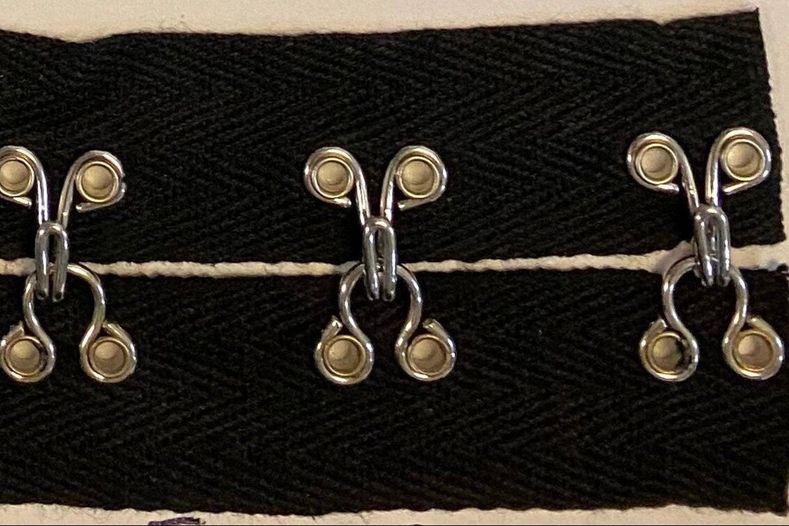 Chunky Hook and Eye Tape, Corset Fastener, 1" Spaced, 1" Wide