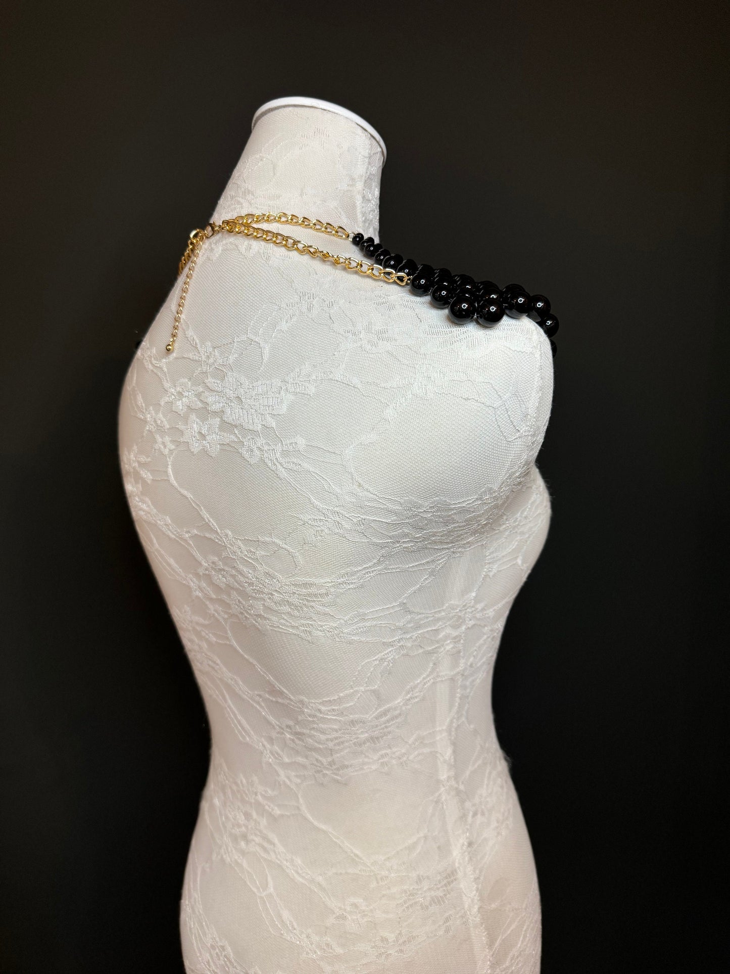 Beaded Shoulder Necklace, Vintage Style Wedding Shoulder Jewellery, Beaded Body Jewellery, Statement Neckpiece, Black, Red, FAN Design