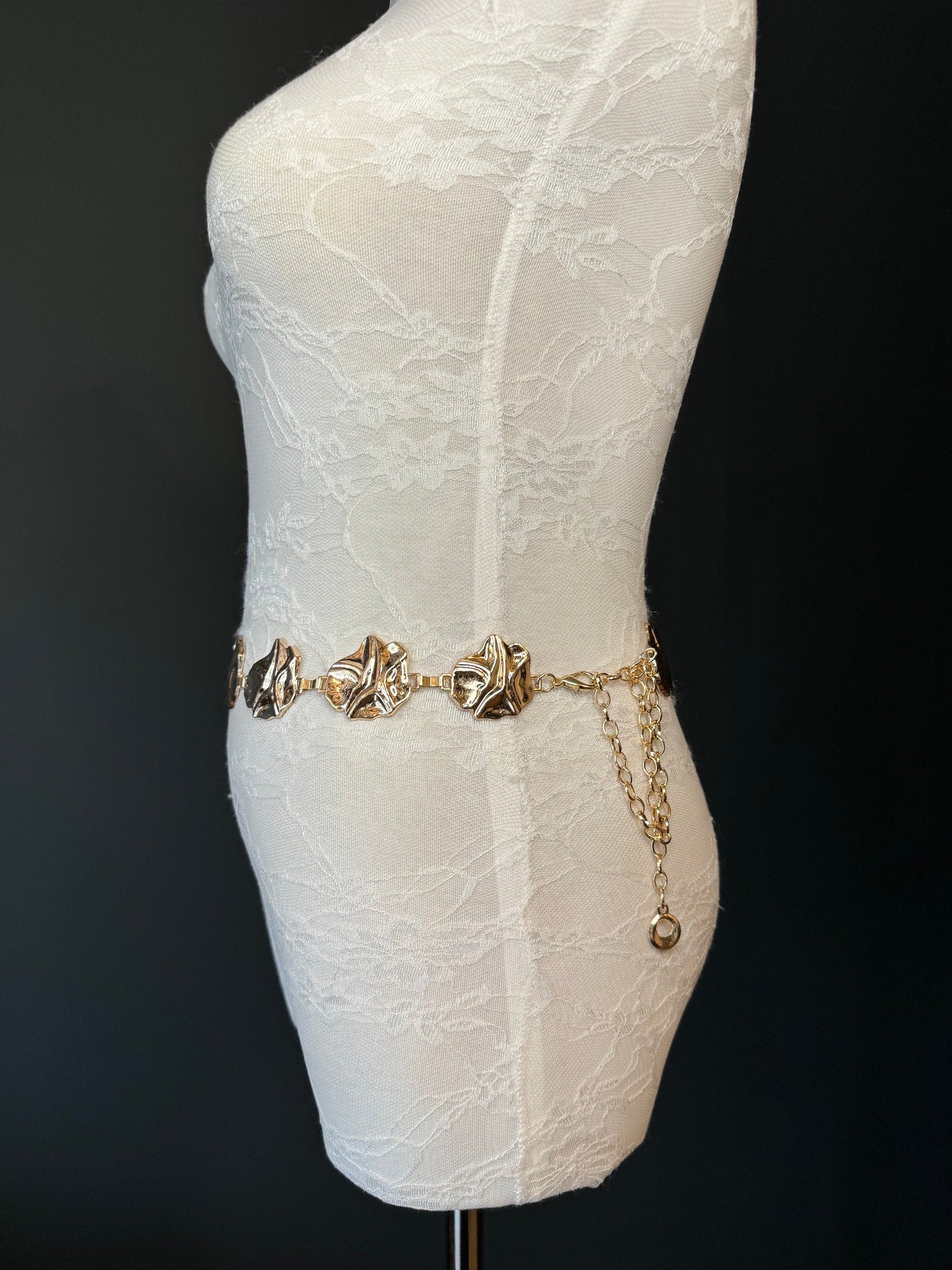 X-long Starfish Hammered Buckle Belt, Metal Belt, Teen Sizes, Sizes 18”-60”, Fan Design, Fan Collection, Gold, Metal belt, Fashion Accessory