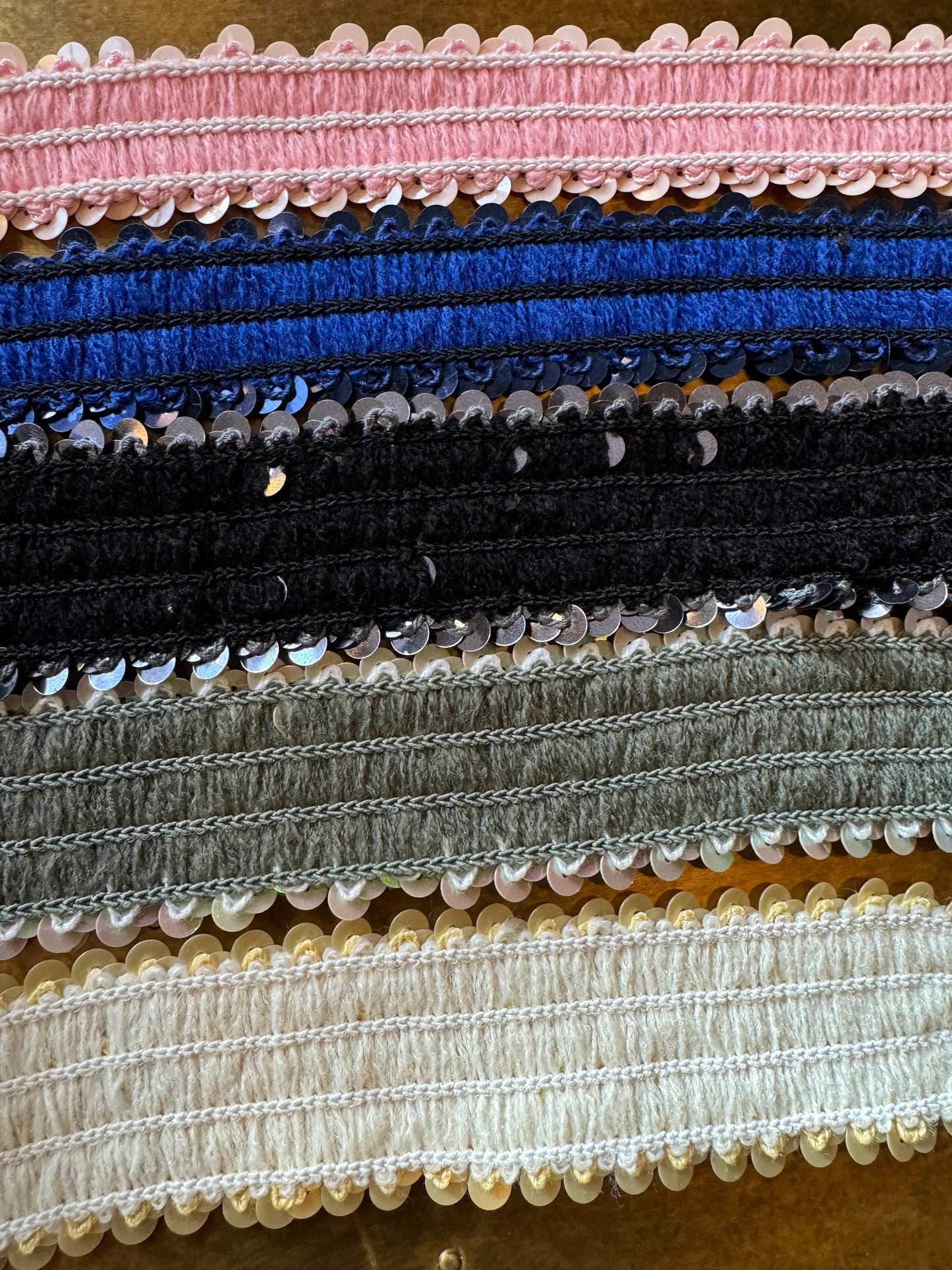 3 row, 4 row Stretch sequin trim, colours, craft,costume, Elasticated sequins, Quality sequins elastic, 40mm, 30mm 3c 4 row sequins,Headband