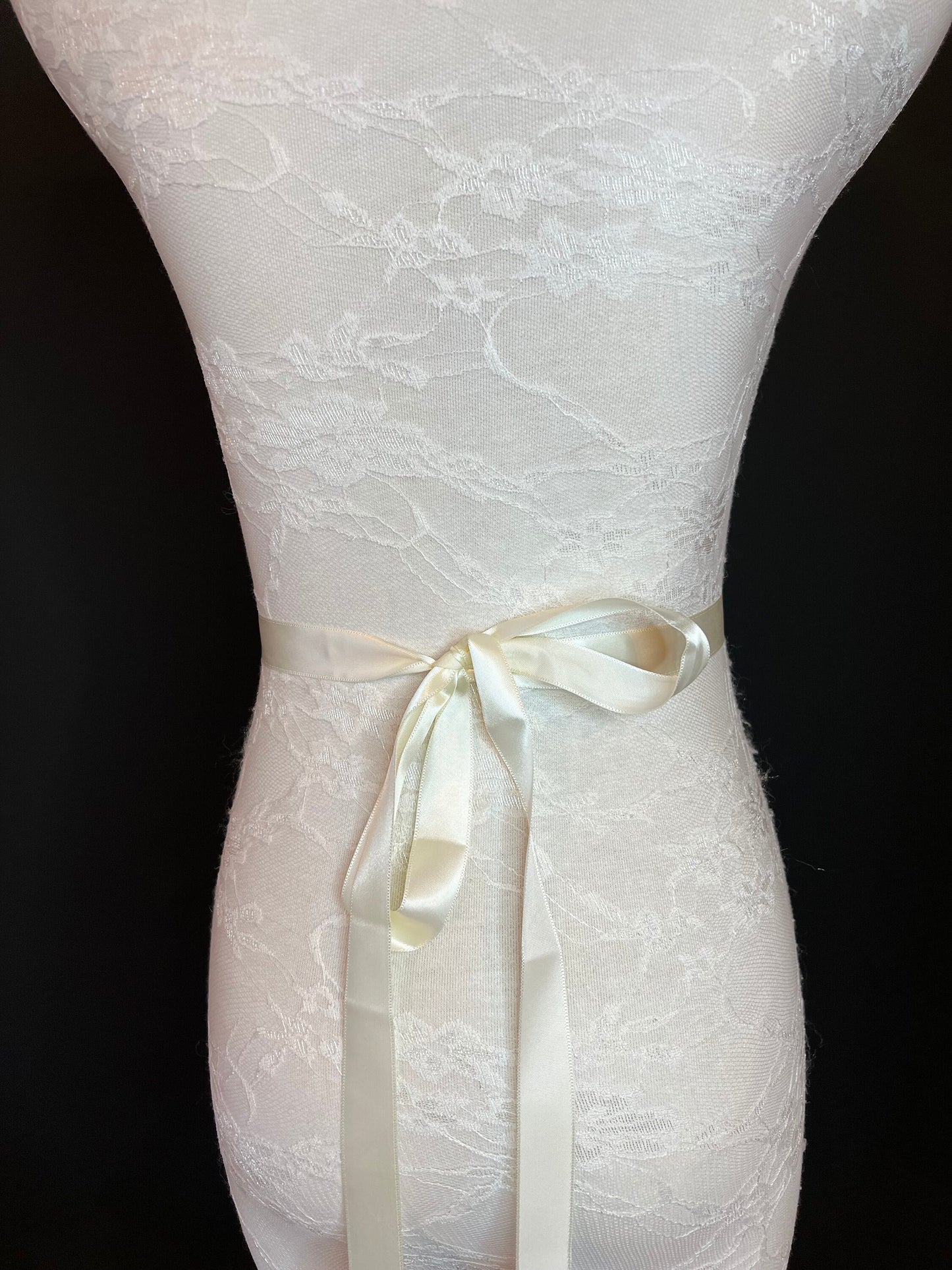 Wedding Belt, Bridal Belt, Sash Belt, Crystal Rhinestone, Cream Ribbon