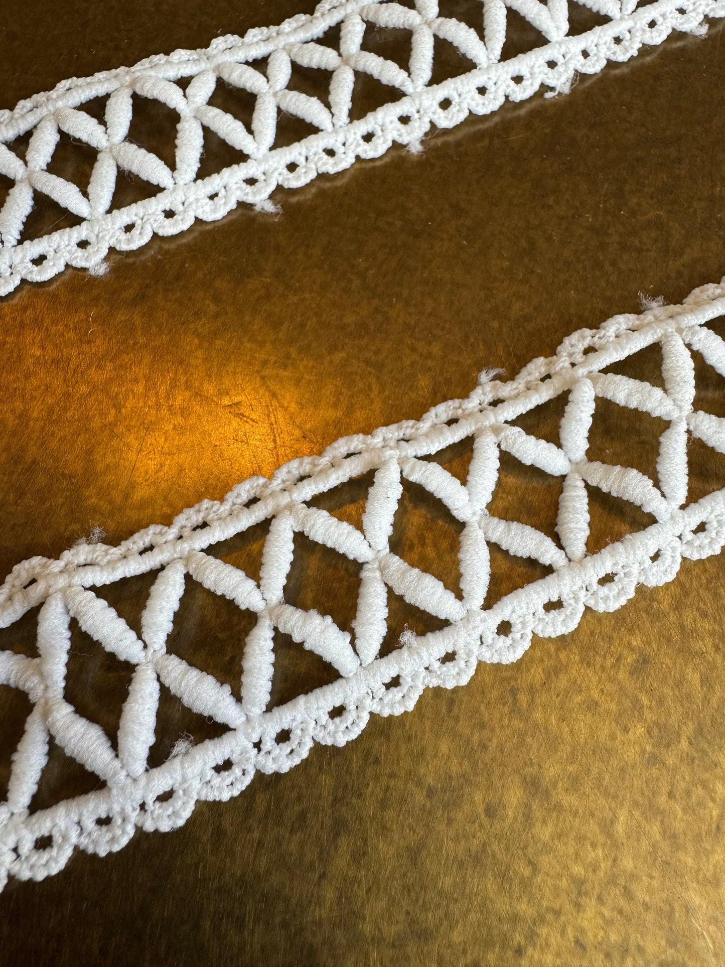 1 1/4” Wide Ivory Criss Cross Lace Trim