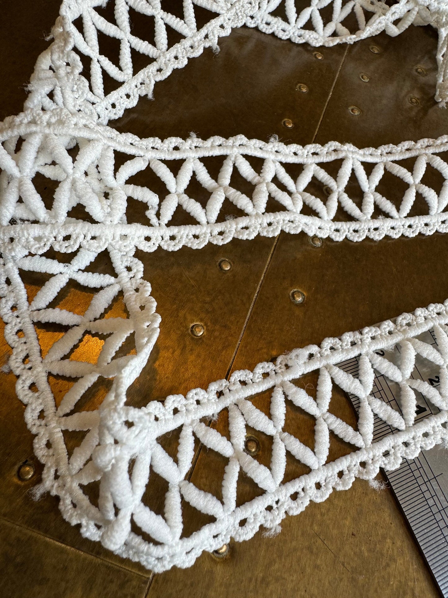 1 1/4” Wide Lace Trim, Ivory Lace, Soft Lace, 32mm Wide, Quality Lace, Dresses, Clothing, Craft Lace, Tops, Dress, Criss Cross Pattern Lace