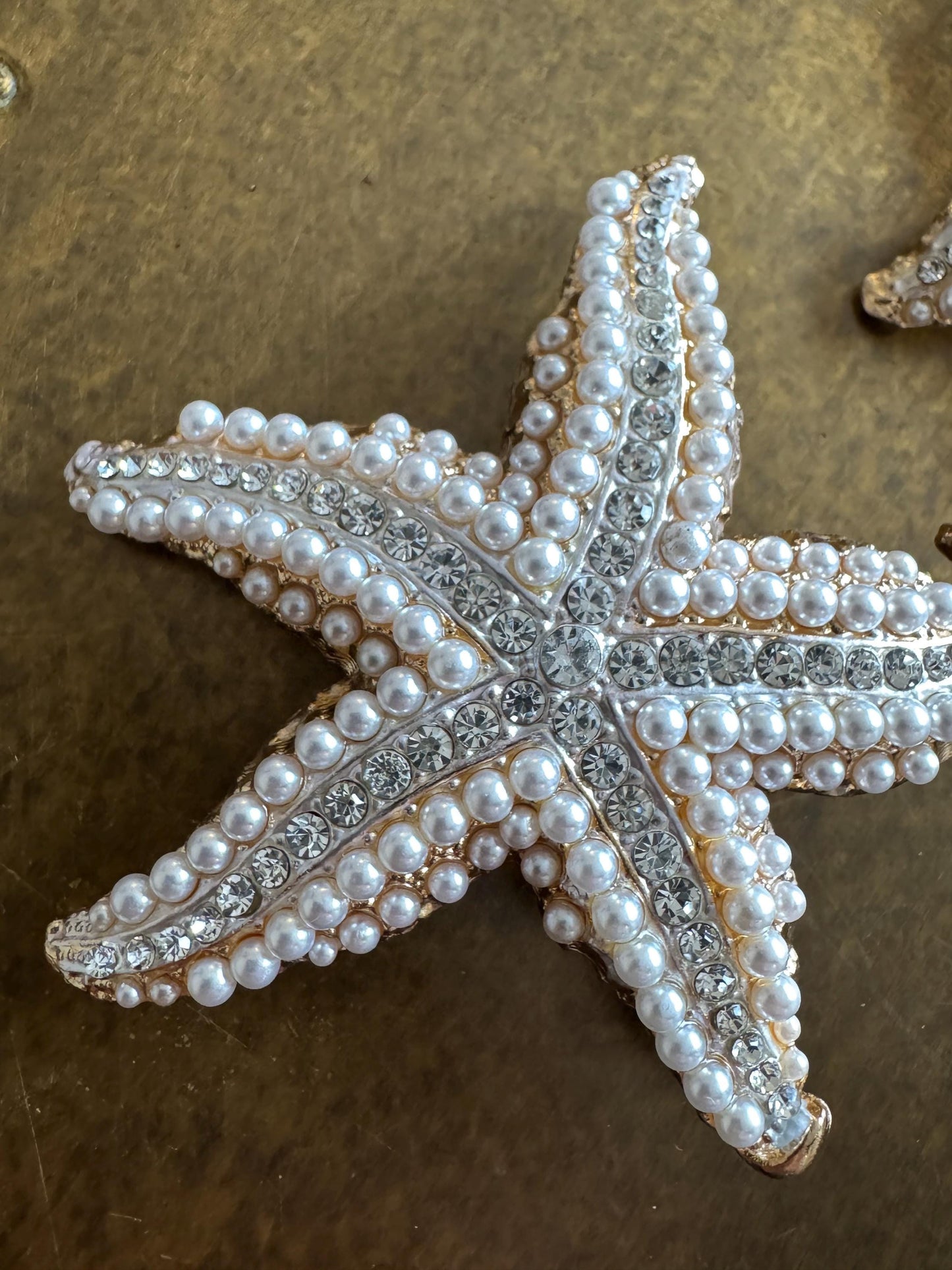 Starfish Brooch, Pearl Rhinestone Design, Gold Metal Accessory