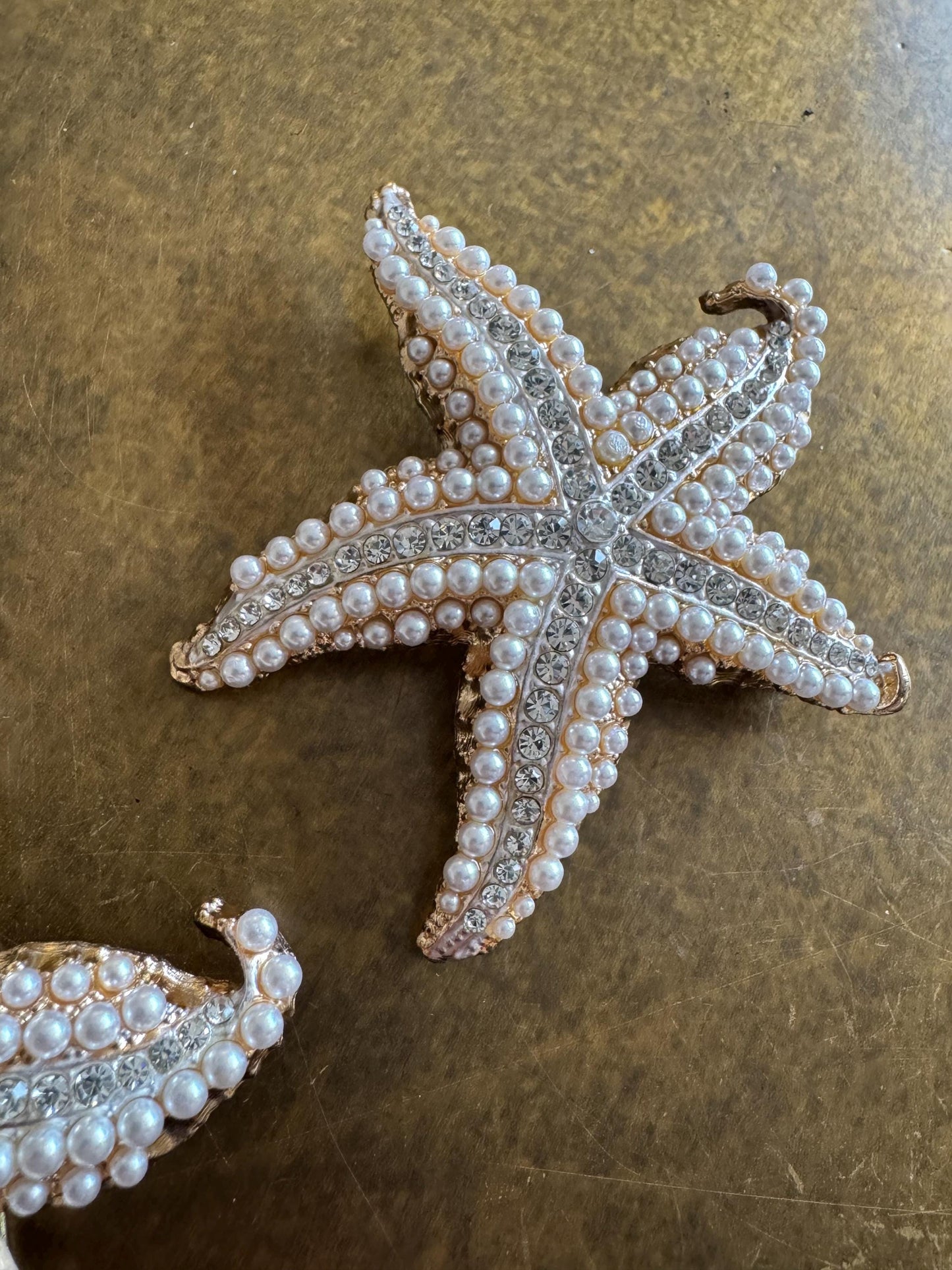 Starfish Brooch, Pearl Rhinestone Design, Gold Metal Accessory