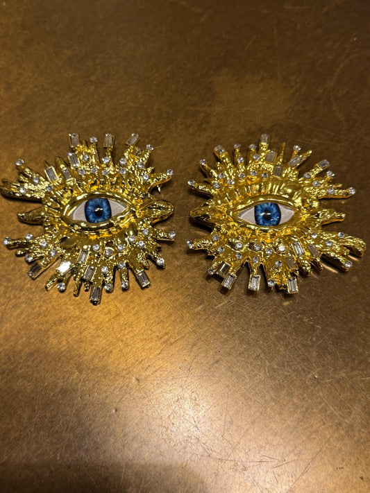 Eyeball Rhinestone Brooch, Gold Diamanté Brooch, Pin on, Jewel, Accessory, 2.5” Wide, Unusual, Gift, FAN Design, Brooches, Festival