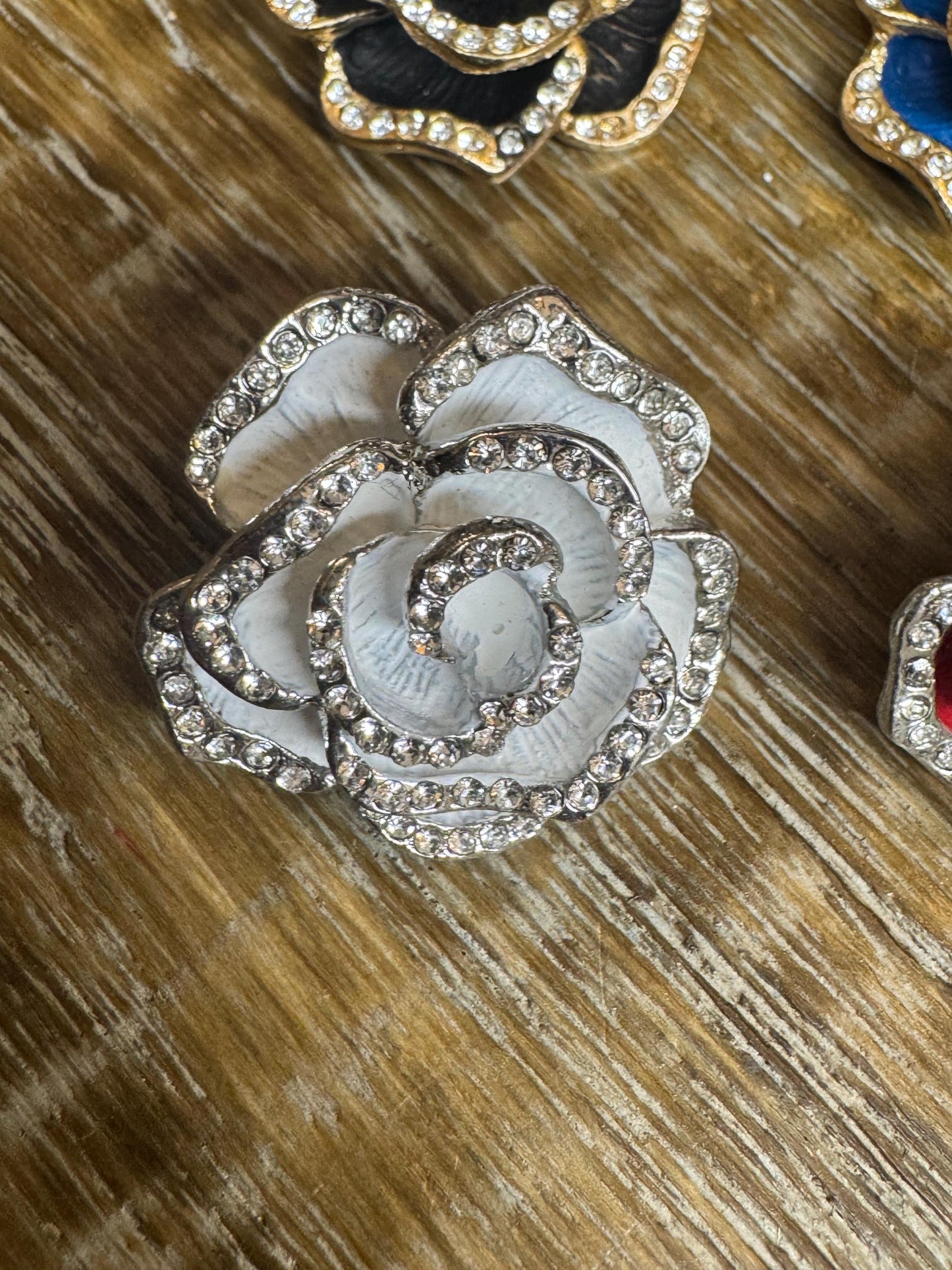 Rhinestone Rose Brooch, Diamanté Brooches, Diamanté Brooch, Black, Jewel Brooch, Gift, Quality Brooch, 3.5cm, Pin on Brooch,1.5” Size Brooch