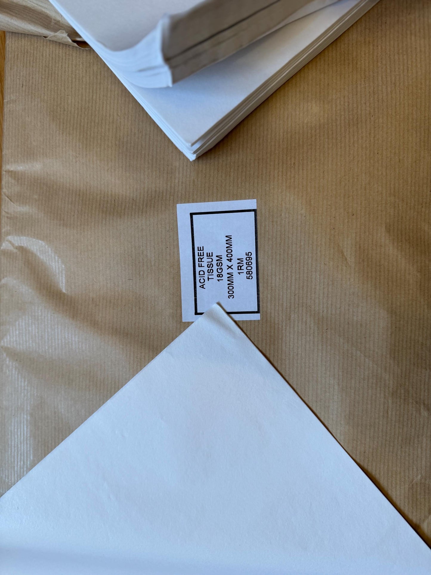 960 sheets. 1 Ream Large Tissue Paper, Acid Free, High Quality  18GSM, Jewellery Wrapping, Gifts, Christmas Gifts, 12” x 16”, 300mm x 400mm