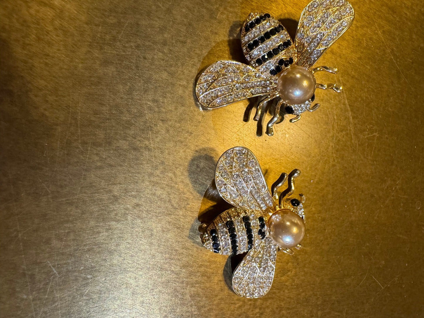 Bee Pin on Brooch, Diamanté & Pearl, Gift, Elegant Brooch, 5cm x 3cm, 2” Wide, Brooch, Elegant
