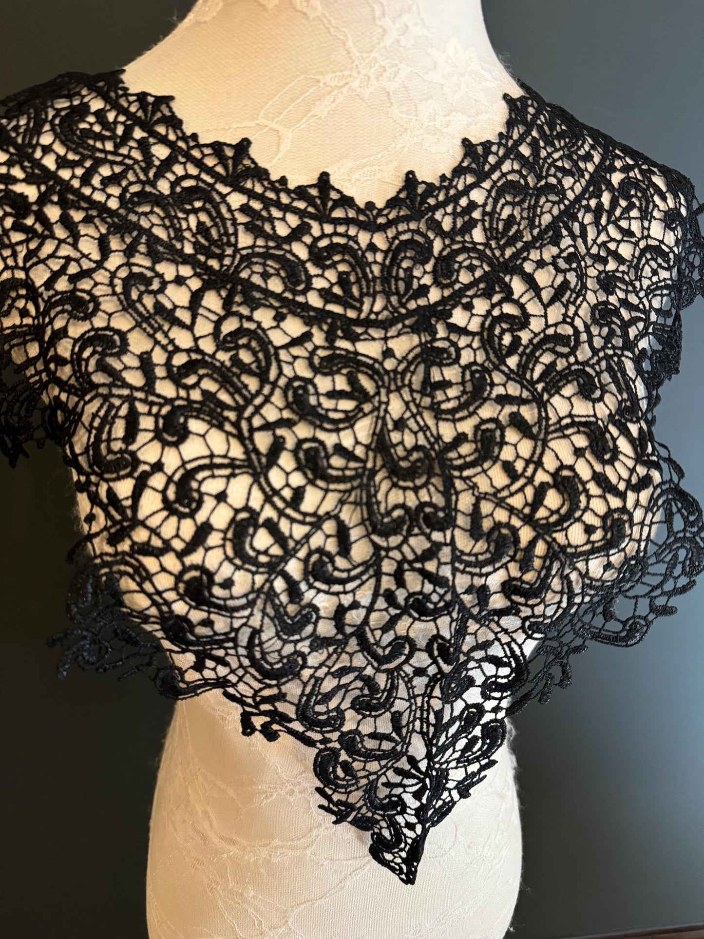 Black Appliqué, Bridal Style, Guipure, Neck trimming, Black Collar, Vintage Style, Sew on, Clothing, Dresses, Art, Crafts, Neck Wear
