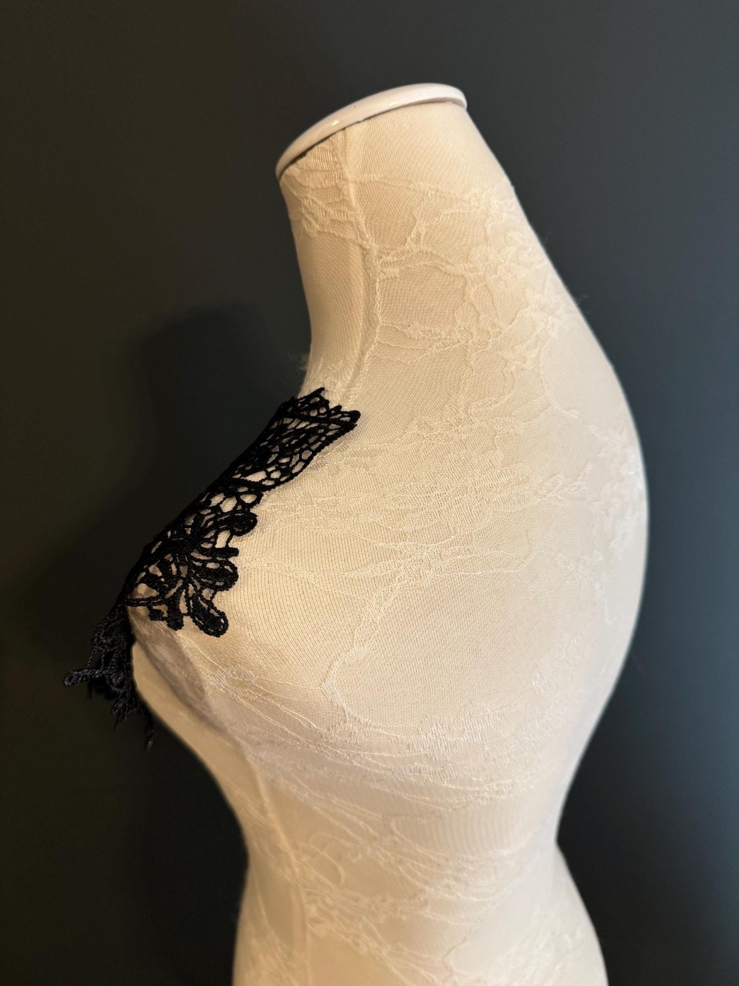 Black Appliqué, Bridal Style, Guipure, Neck trimming, Black Collar, Vintage Style, Sew on, Clothing, Dresses, Art, Crafts, Neck Wear
