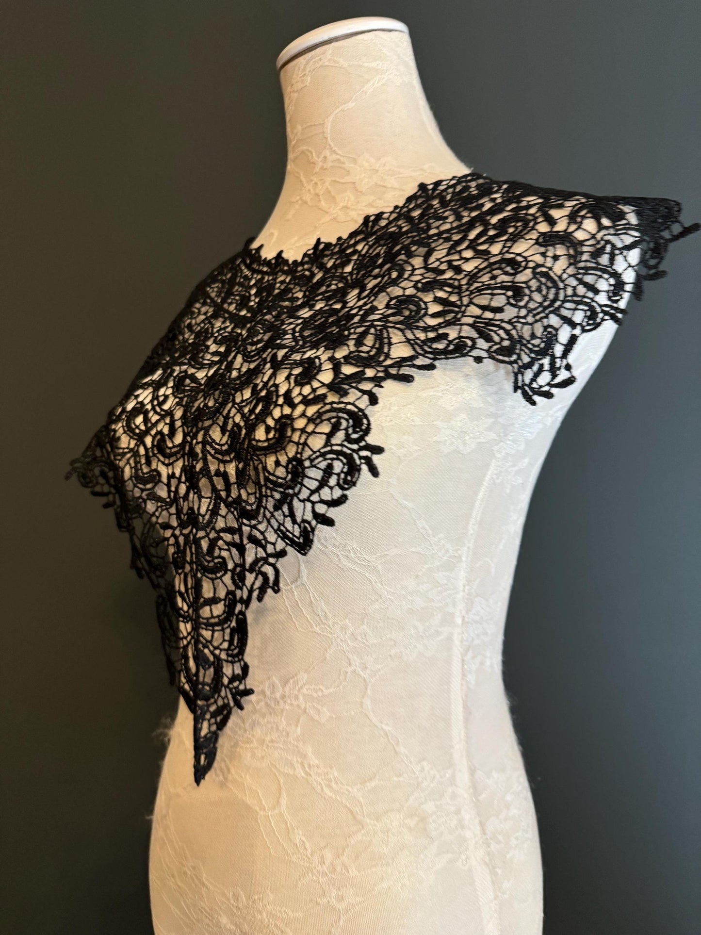 Black Appliqué, Bridal Style, Guipure, Neck trimming, Black Collar, Vintage Style, Sew on, Clothing, Dresses, Art, Crafts, Neck Wear