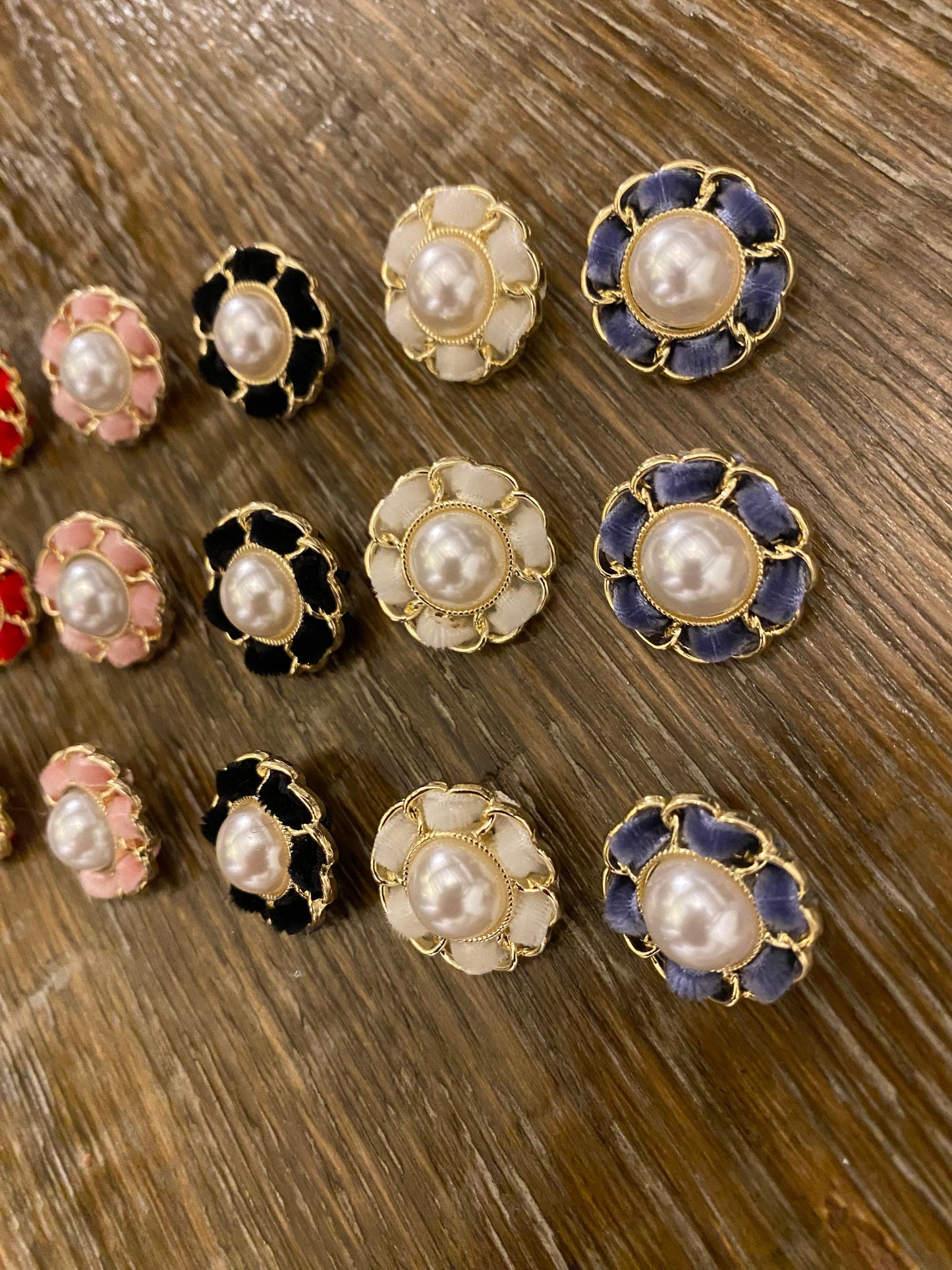 Velvet Pearl Metal Buttons, Couture Style, 2cm 34L