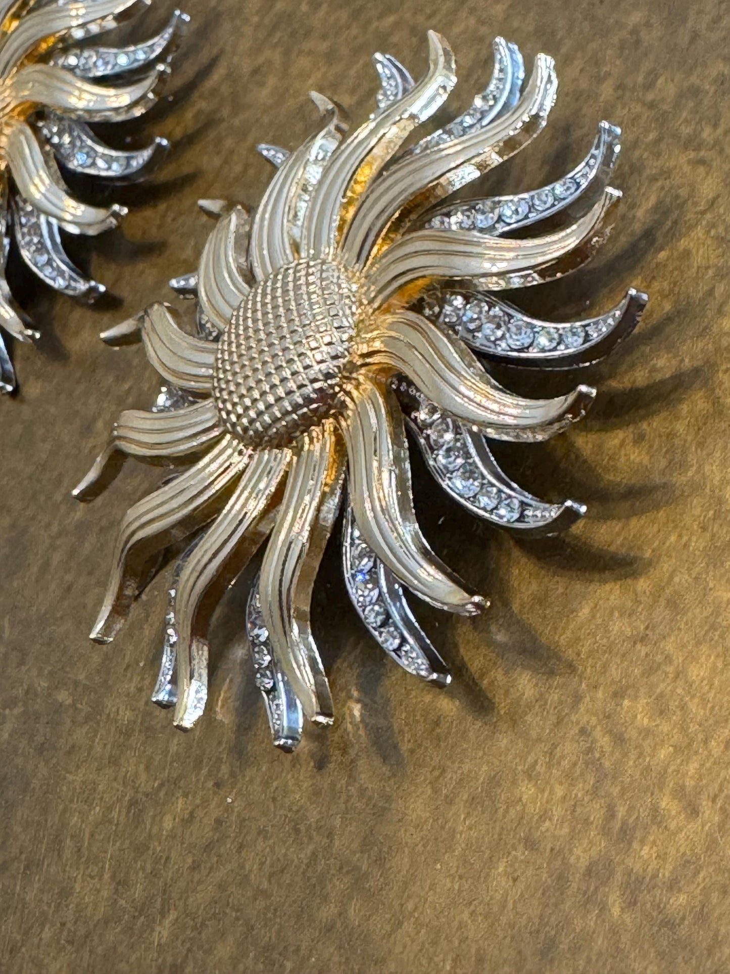 Rhinestone Brooch, Sun, Diamanté Brooch, Pin on, Jewel, Accessory, 2 1/4” Wide, Holiday, Beach, Gift, FAN Design, Brooches, Festival