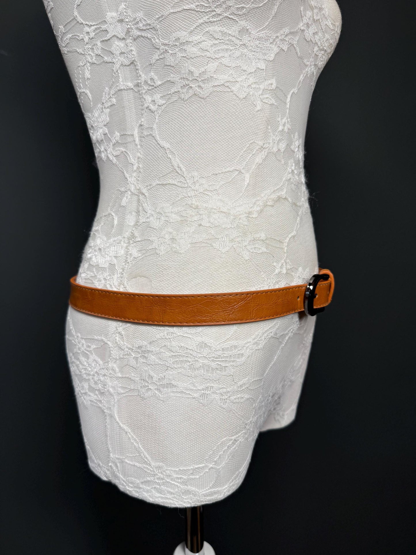 3/4” Wide Warm Tan Belt Accessory - Size 8-16. 20mm Width, Fashion Belt, Handmade Belt, High Quality, Warm Tan Colour. Vegan Belt, Elegant