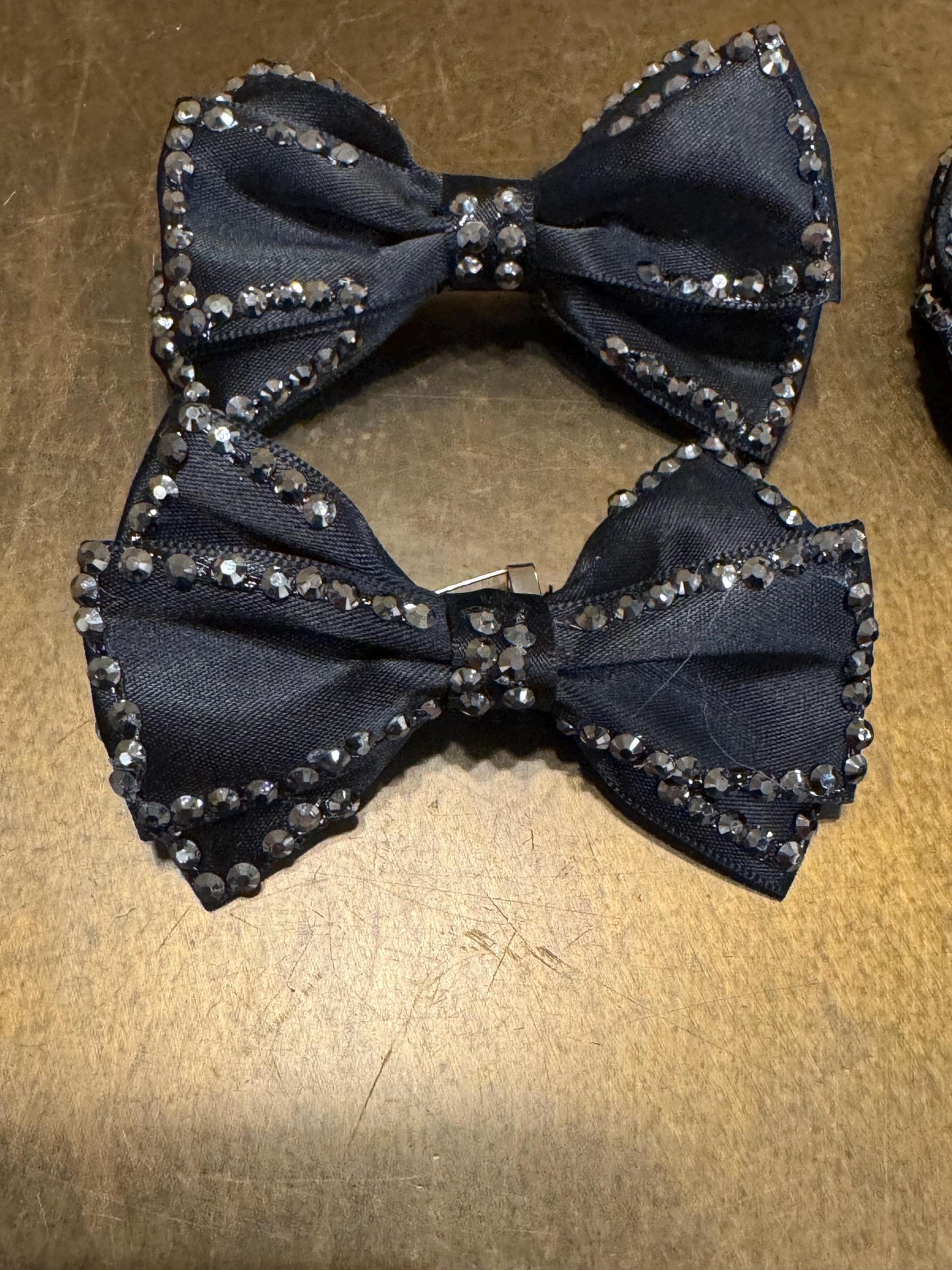 Bows, Pin on Bow, Sew on Bow, Handmade Bow, Gifts, Wrapping Bow, Bow, Fashion Bow, Clothing, Crafts, Bags, Cards, Furnishings, 3”x2”