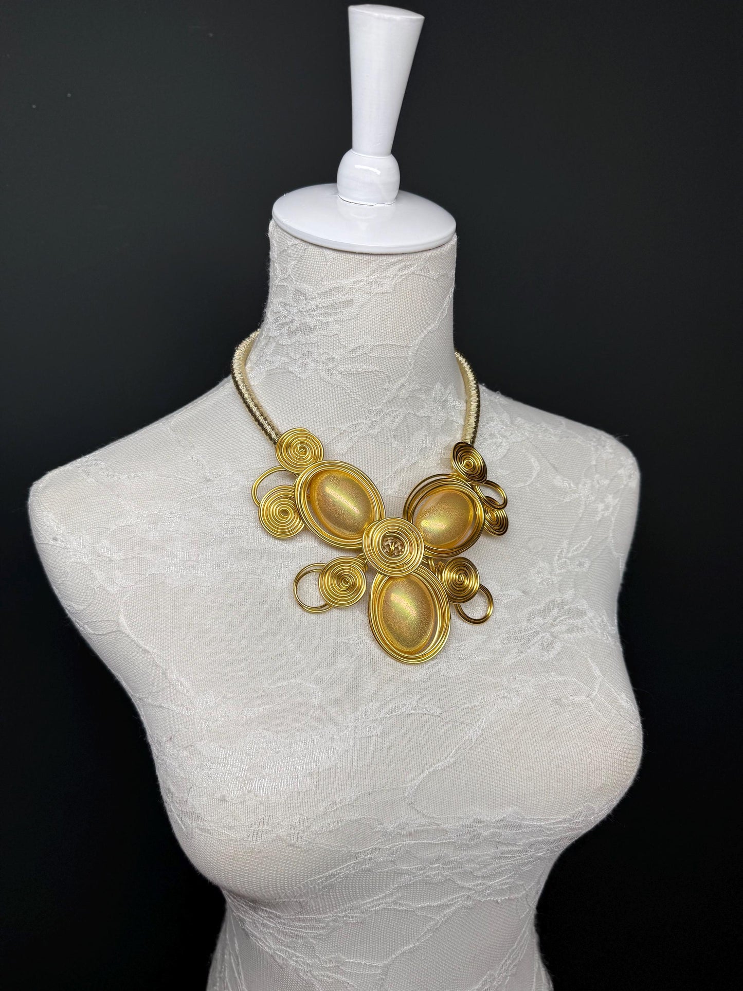 Gold Necklace, Abstract Style, High Quality, Chain Necklace, Fashion, FAN Design, Gift, Beach, Resort, Gift, Festival, Elegant, Statment
