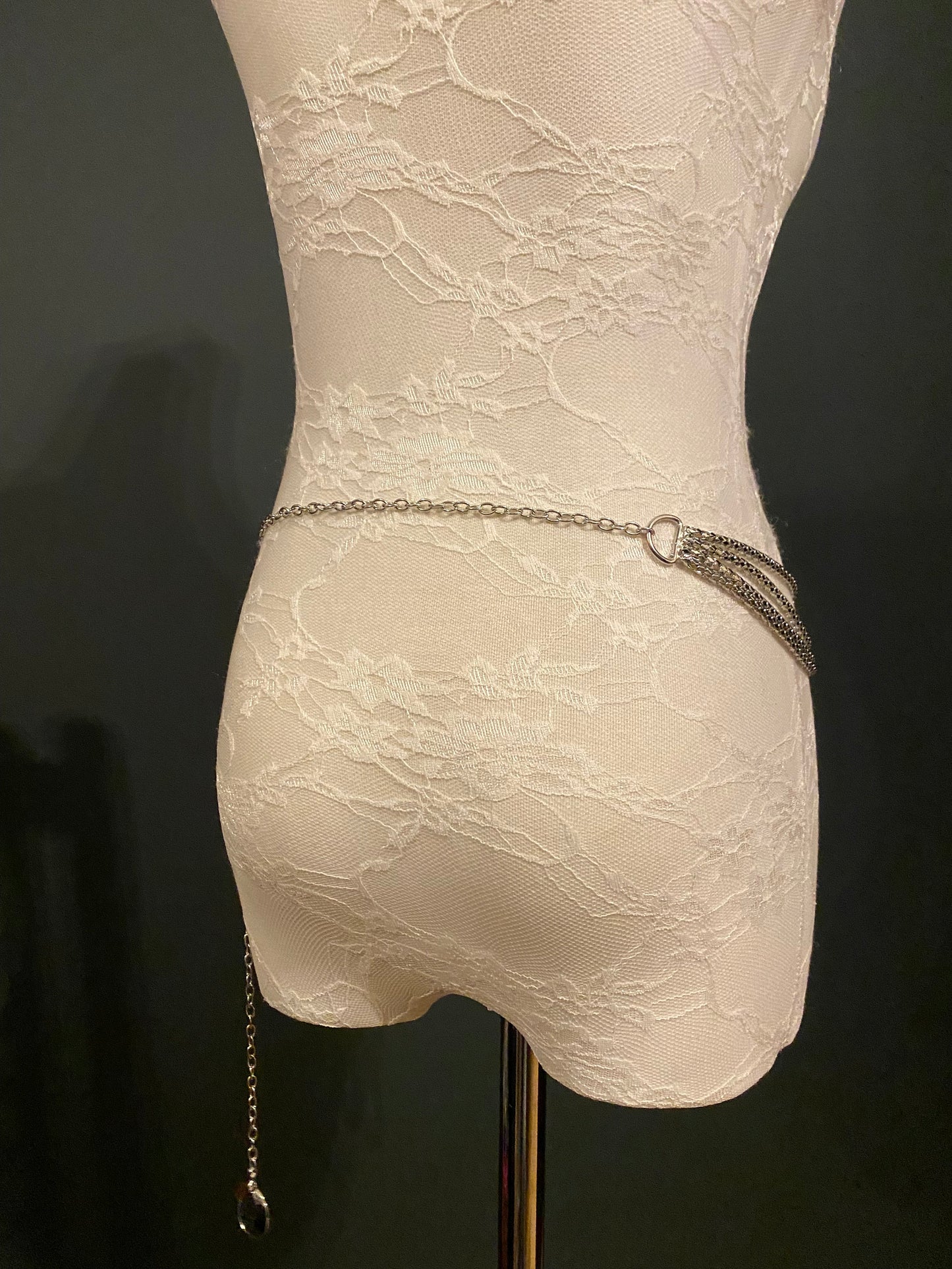 X-long, Metal Chain Detailed Belt, Silver Metal Fashion Belt, FAN Design, FAN Exclusive