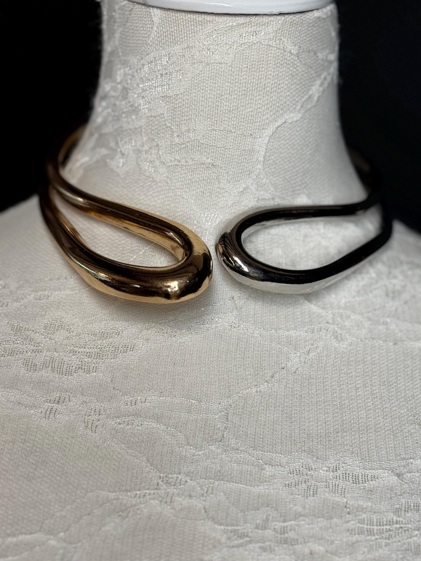 Necklace, Choker Style Necklace, Silver Gold Mix, Solid Metal, High Quality, Elegant, Gift, Necklace