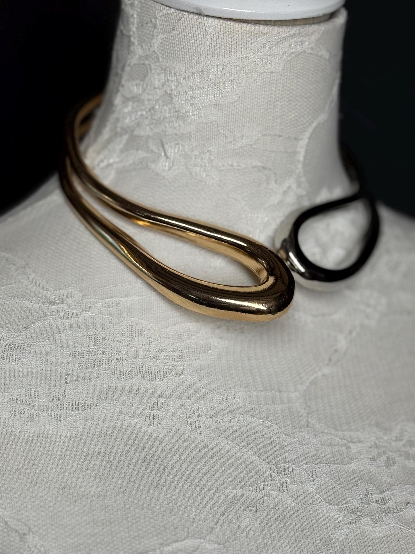 Necklace, Choker Style Necklace, Silver Gold Mix, Solid Metal, High Quality, Elegant, Gift, Necklace