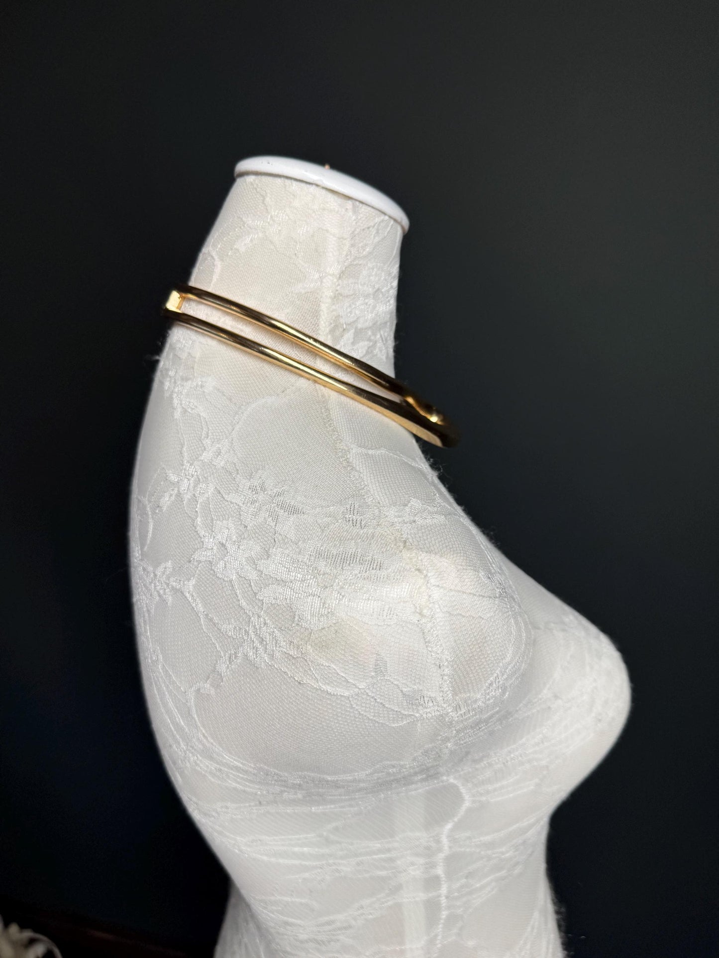 Necklace, Choker Style Necklace, Silver Gold Mix, Solid Metal, High Quality, Elegant, Gift, Necklace
