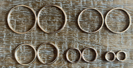 Solid Metal Hoop Ring Gold