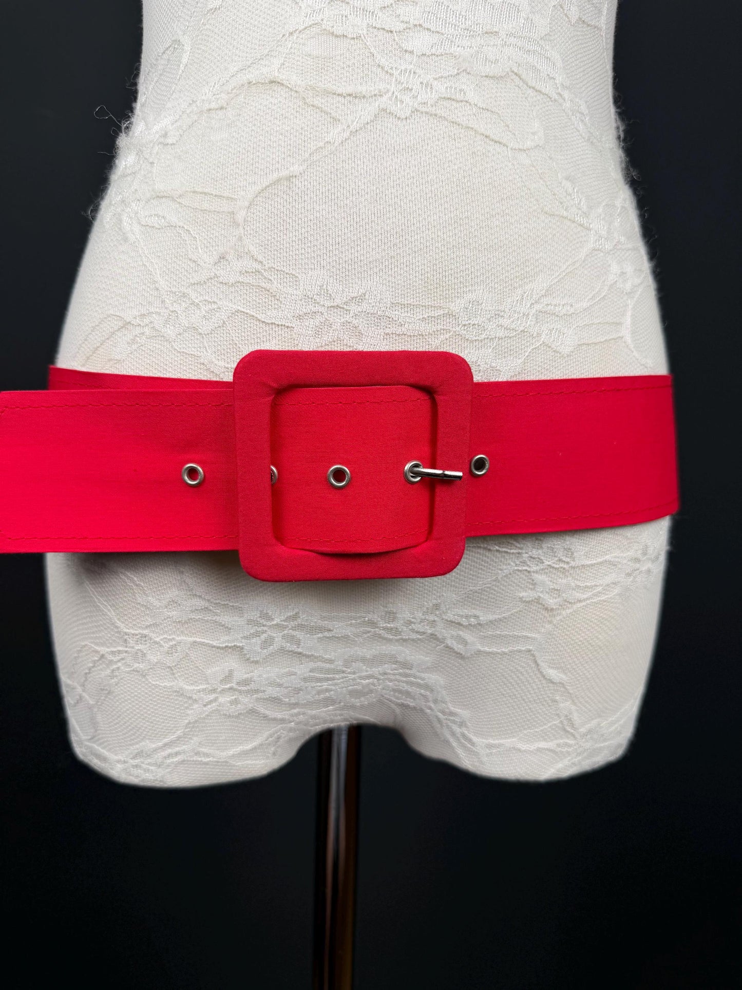 Belt, Red Fabric Covered Belt, 2” Wide, Square Buckle, Fashionable Belt, UK Size 8-12, 38” Long, Wide Belt