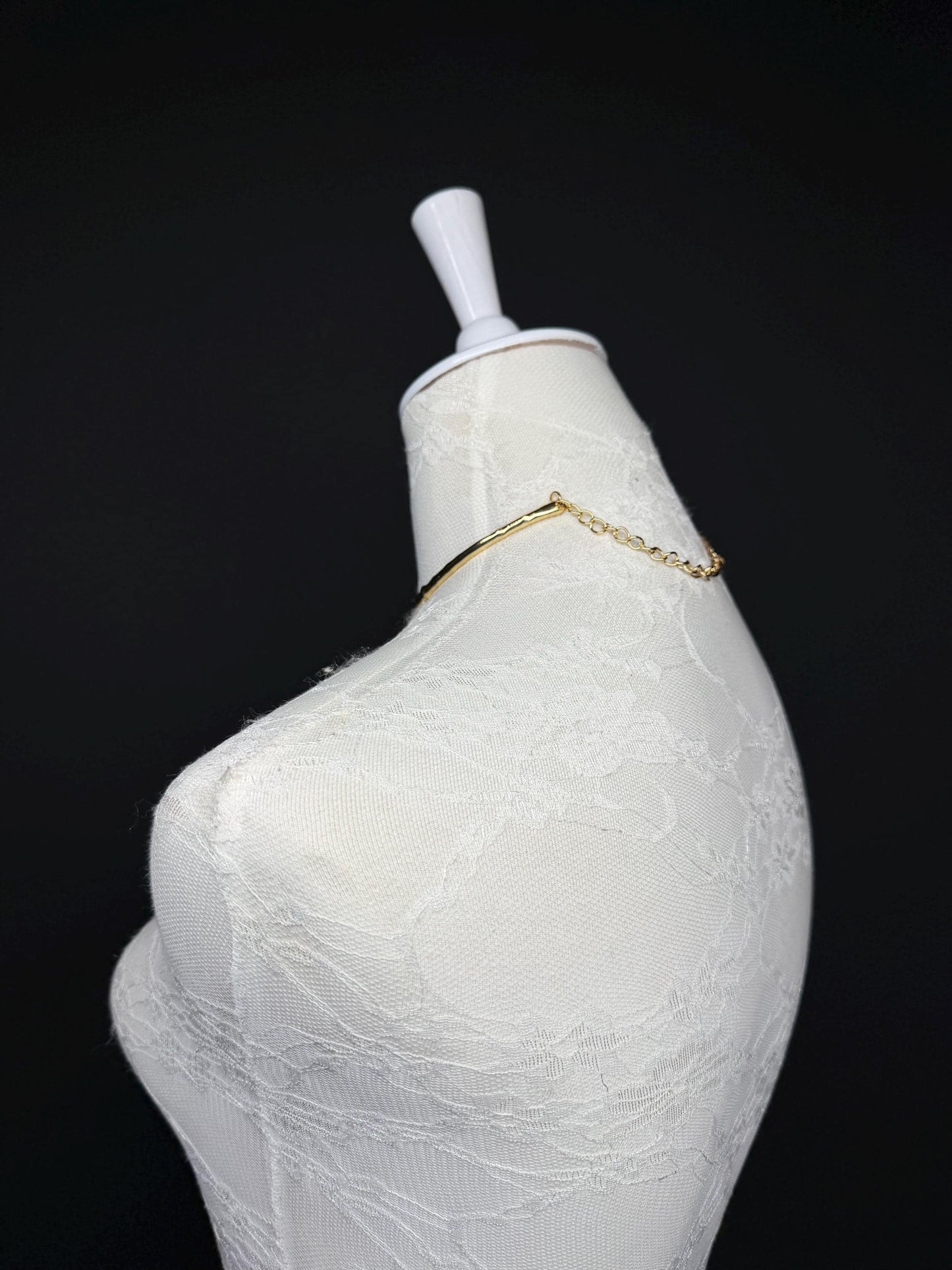 Elegant Gold Rhinestone Choker Necklace