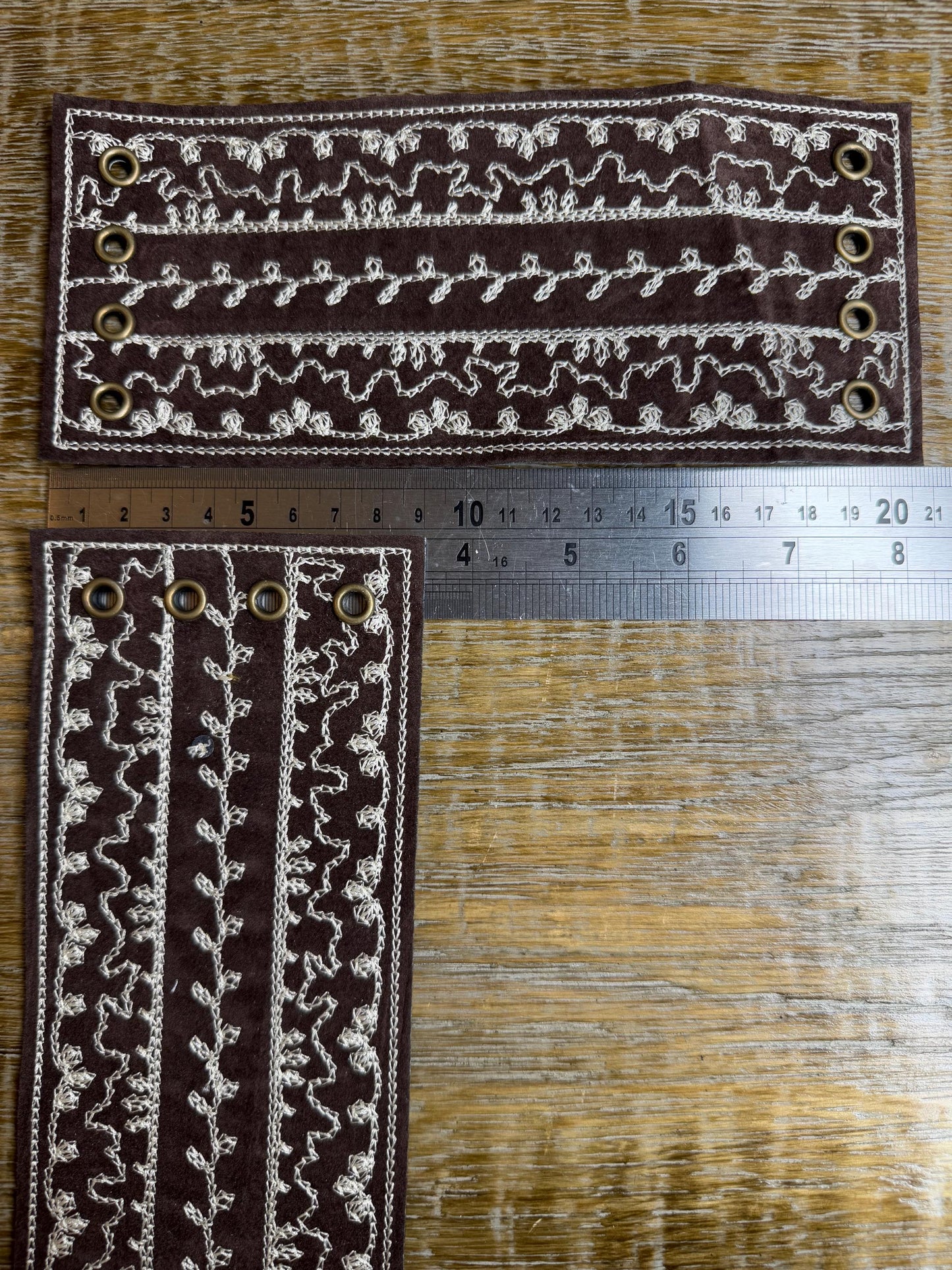 Appliqué, Stylish Trim, Vintage Style, Brown, Eegant, Easy to Sew, Sewing, Lace, Dresses, FAN Design, FAN Fashion