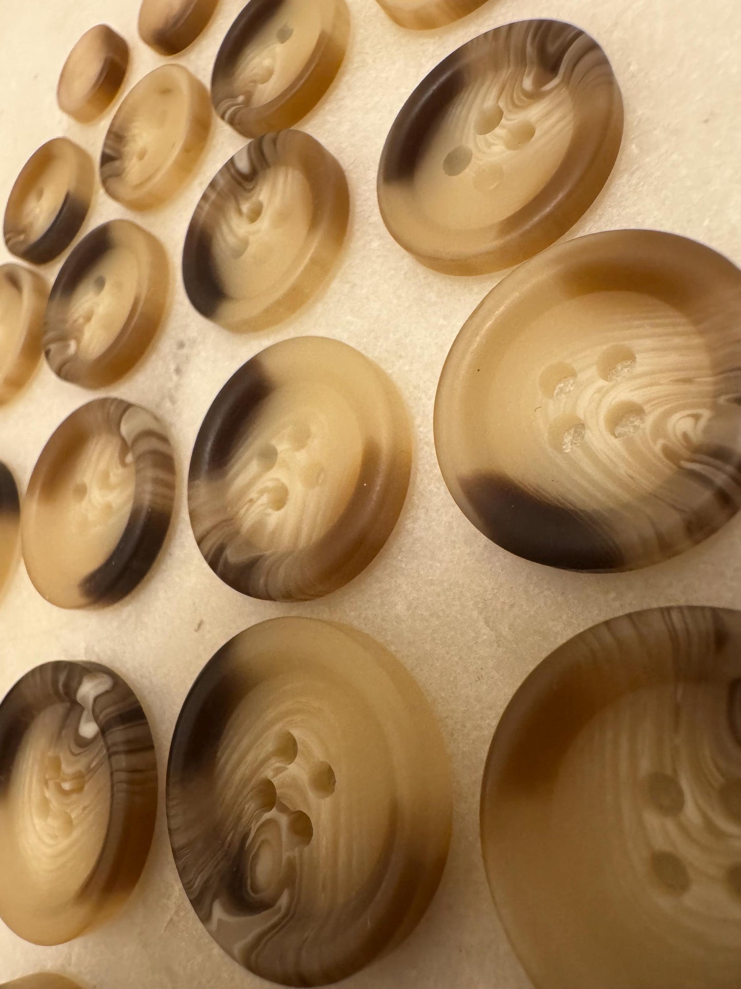 Mock Horn Button, 6 Sizes, 25mm, 23mm, 21mm, 18mm, 15mm, 12mm, 11.5mm