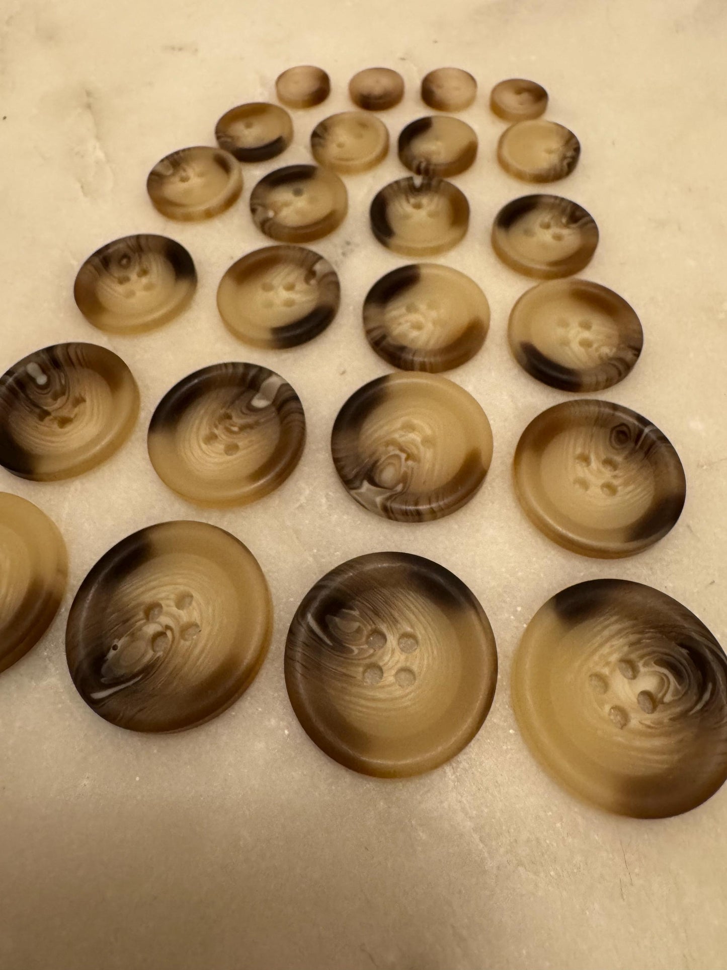 Mock Horn Button, 6 Sizes, 25mm, 23mm, 21mm, 18mm, 15mm, 12mm, 11.5mm