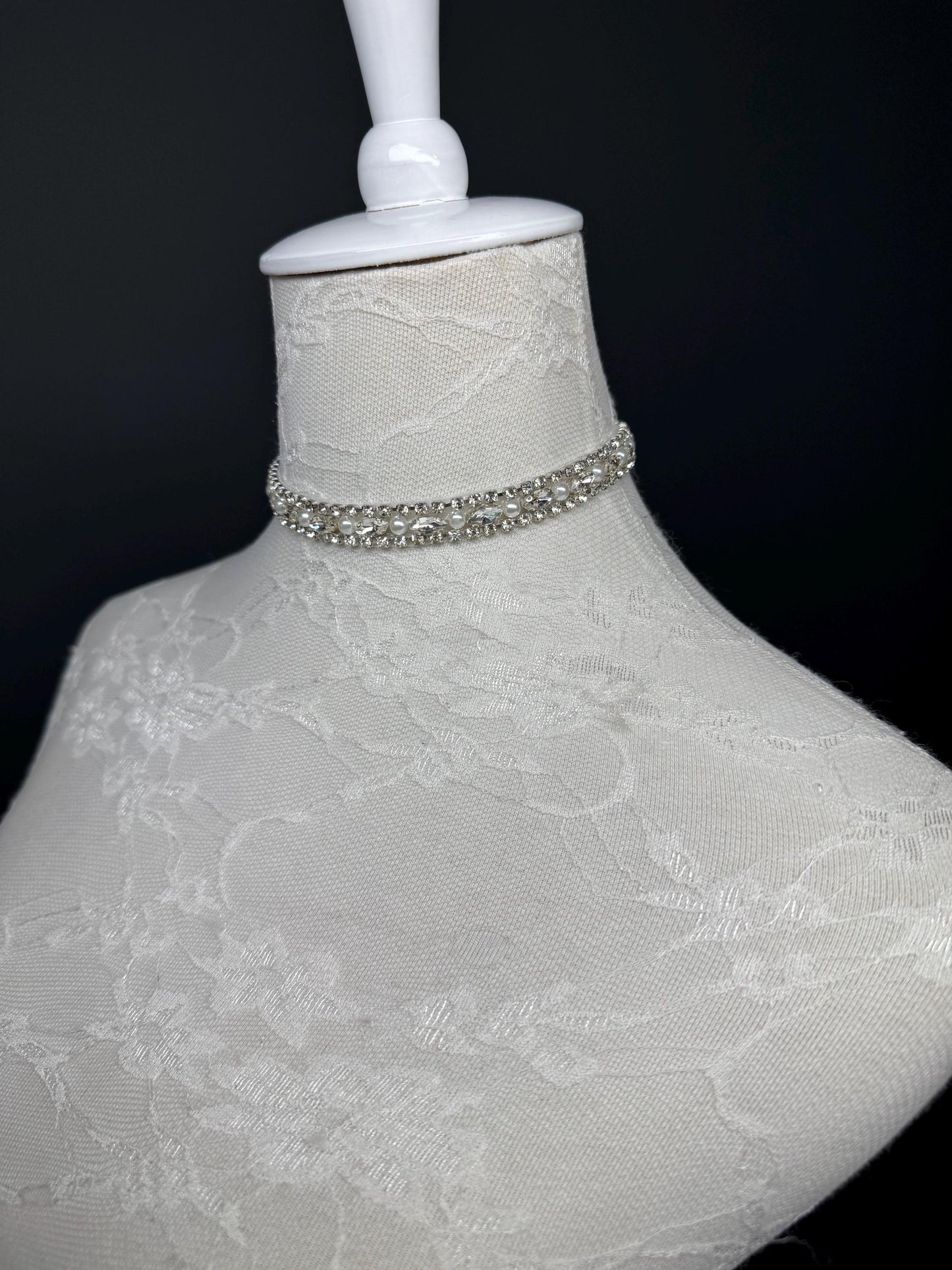 Pearl Jewel Choker: Handmade Elegant Bridal Necklace, Diamante, Jewels, Silver, Gold