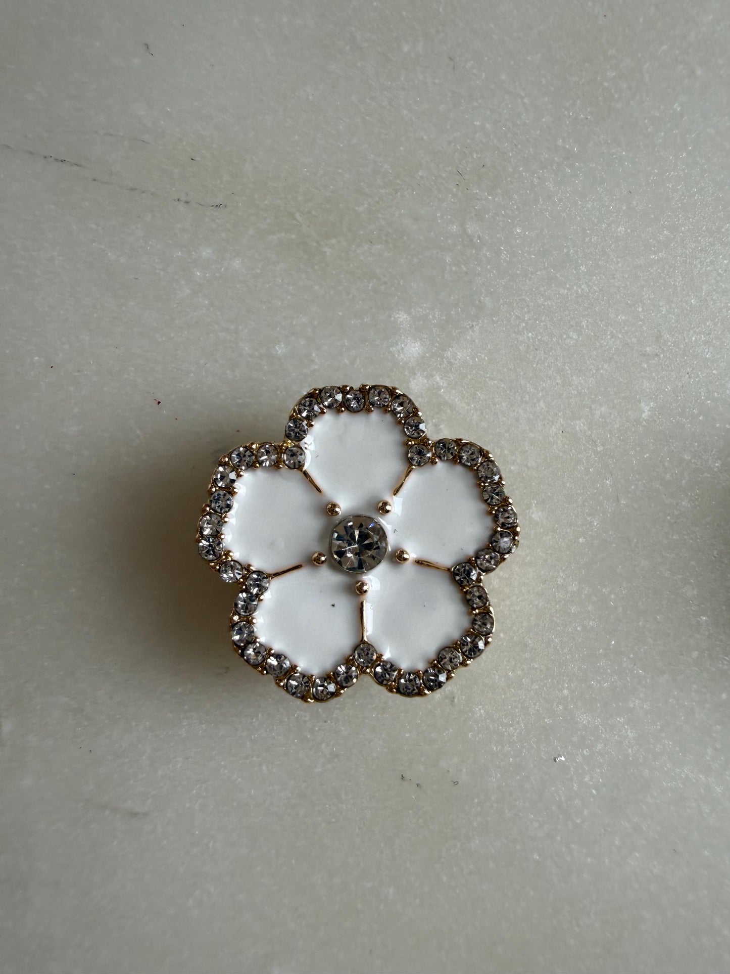 Flower Button Covers for Shirts (Fits up to 18L), Bridal & Wedding Shirt Accessories