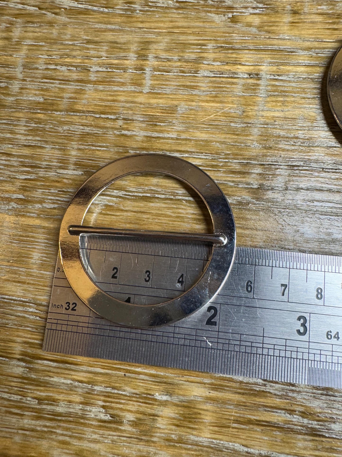Buckle, Metal Silver Buckle, 4cm, 1.5” Middle Bar, 5cm, 2” Round size, Slider, Belt Buckle, Prongs, Costumes, Couture, Elegant, Fashion