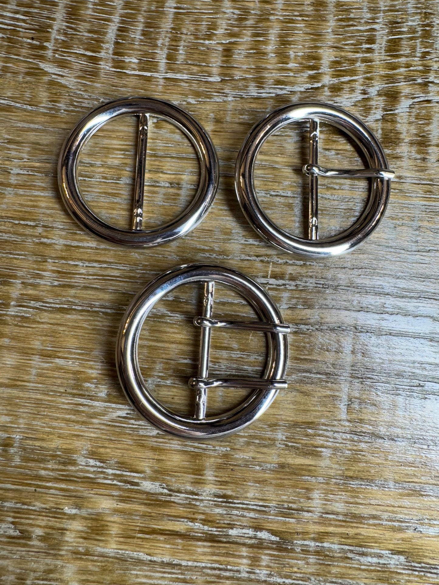 Buckle, Metal Silver Buckle, 4cm, 1.5” Middle Bar, 5cm, 2” Round size, Slider, Belt Buckle, Prongs, Costumes, Couture, Elegant, Fashion