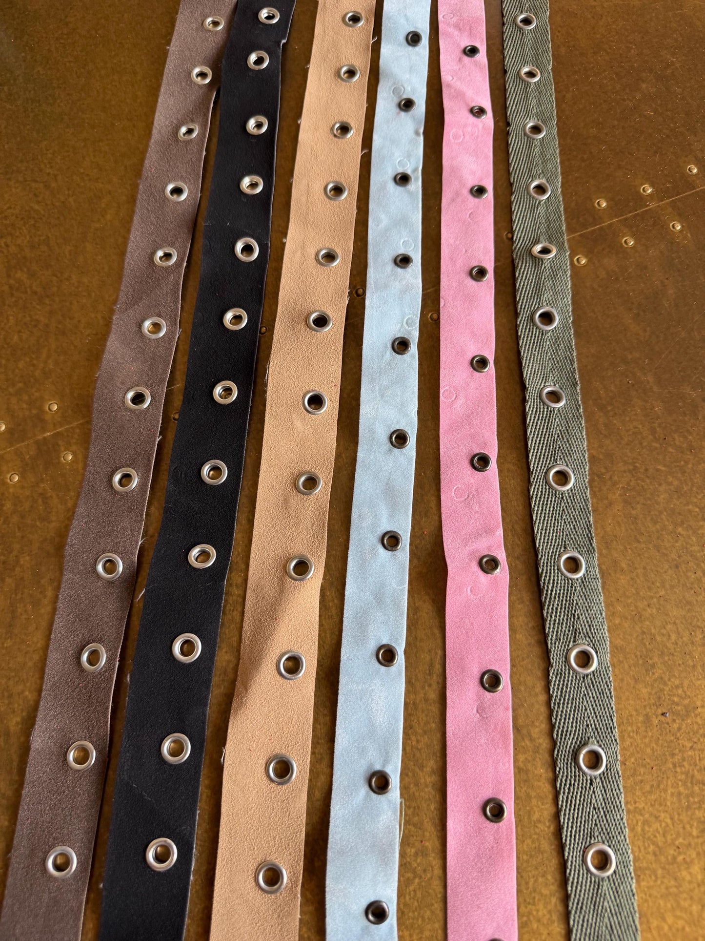 Cotton Herringbone Eyelet Tape, 20-25mm Width