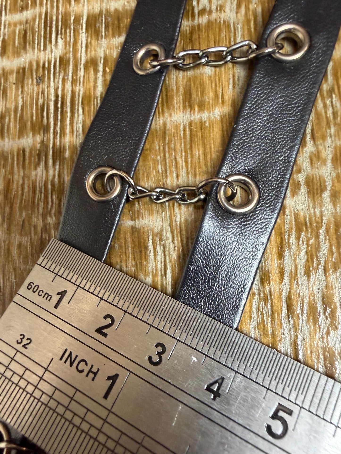 Eyelet Tape with chain, Clothing, crafts