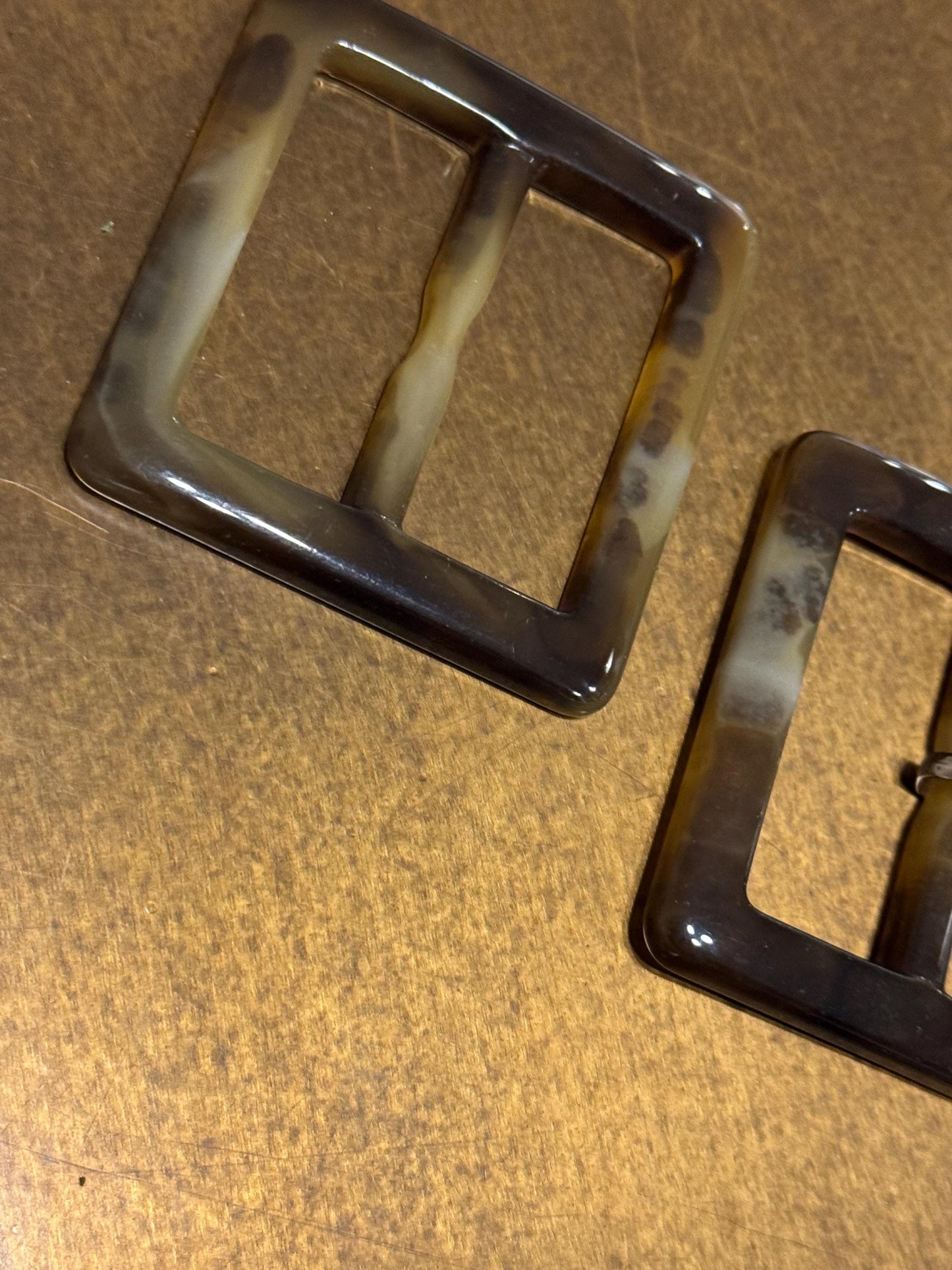 Mock Tortoiseshell Square Buckle, Prong or No Prong, 6cm